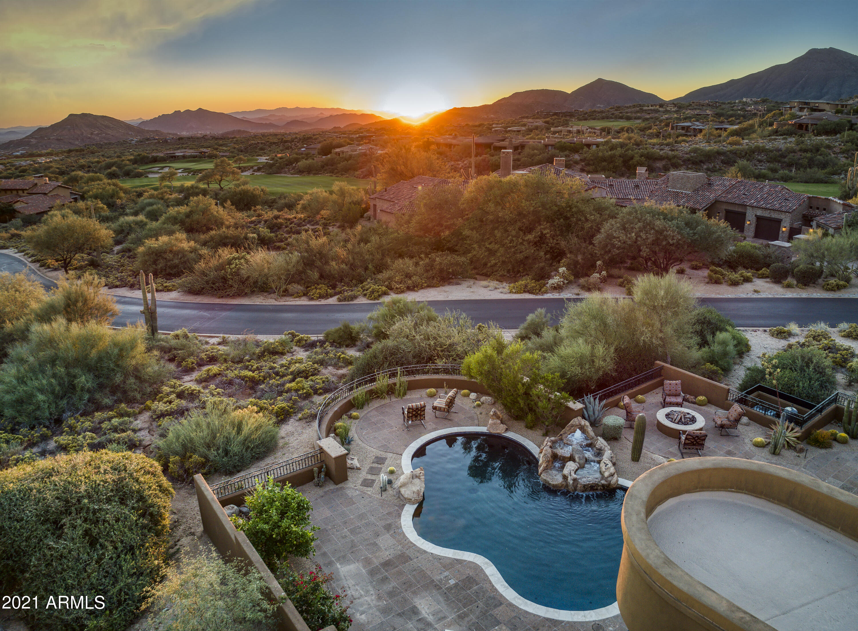 DESERT MOUNTAIN PHASE 3 UNIT 30 VILLAGE LOST STAR - Residential