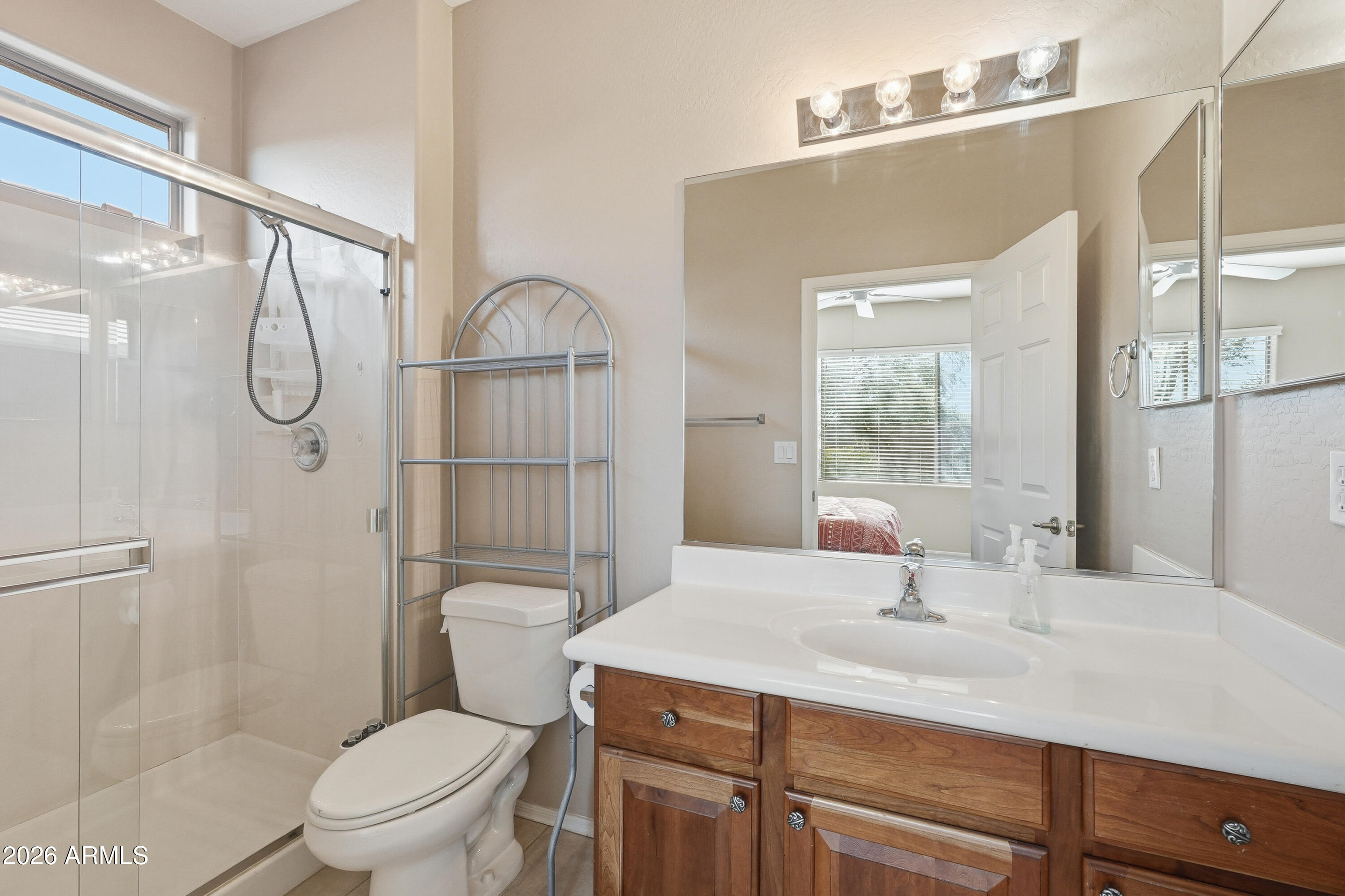 ANTHEM UNIT 32 - Residential
