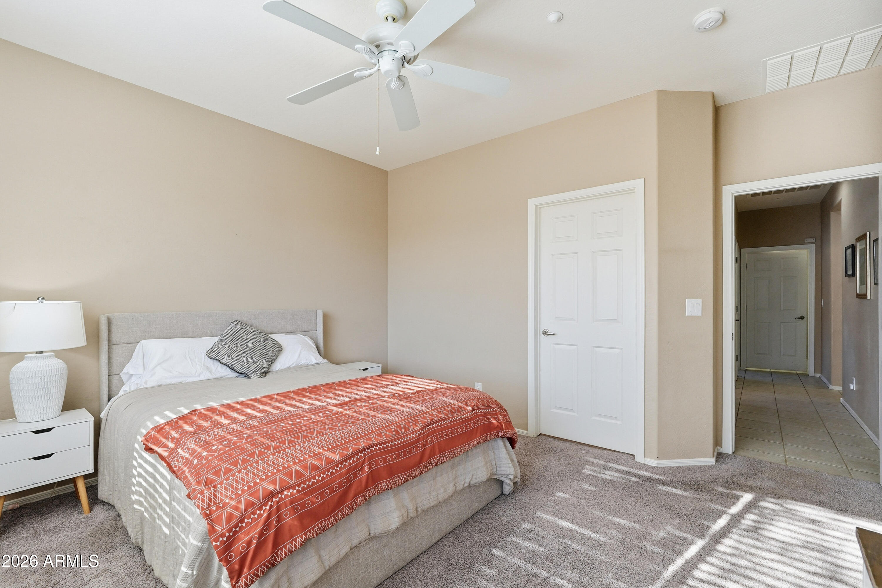ANTHEM UNIT 32 - Residential