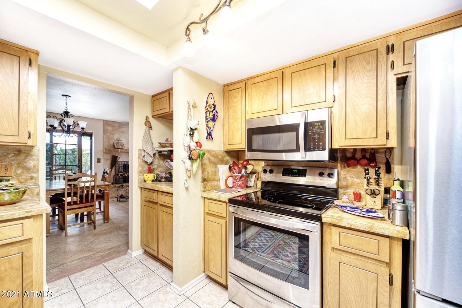 THE GREENWAYS UNIT 1 - Residential