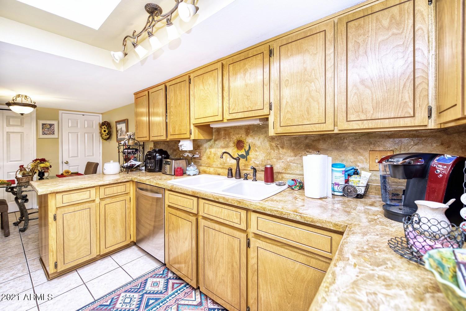 THE GREENWAYS UNIT 1 - Residential