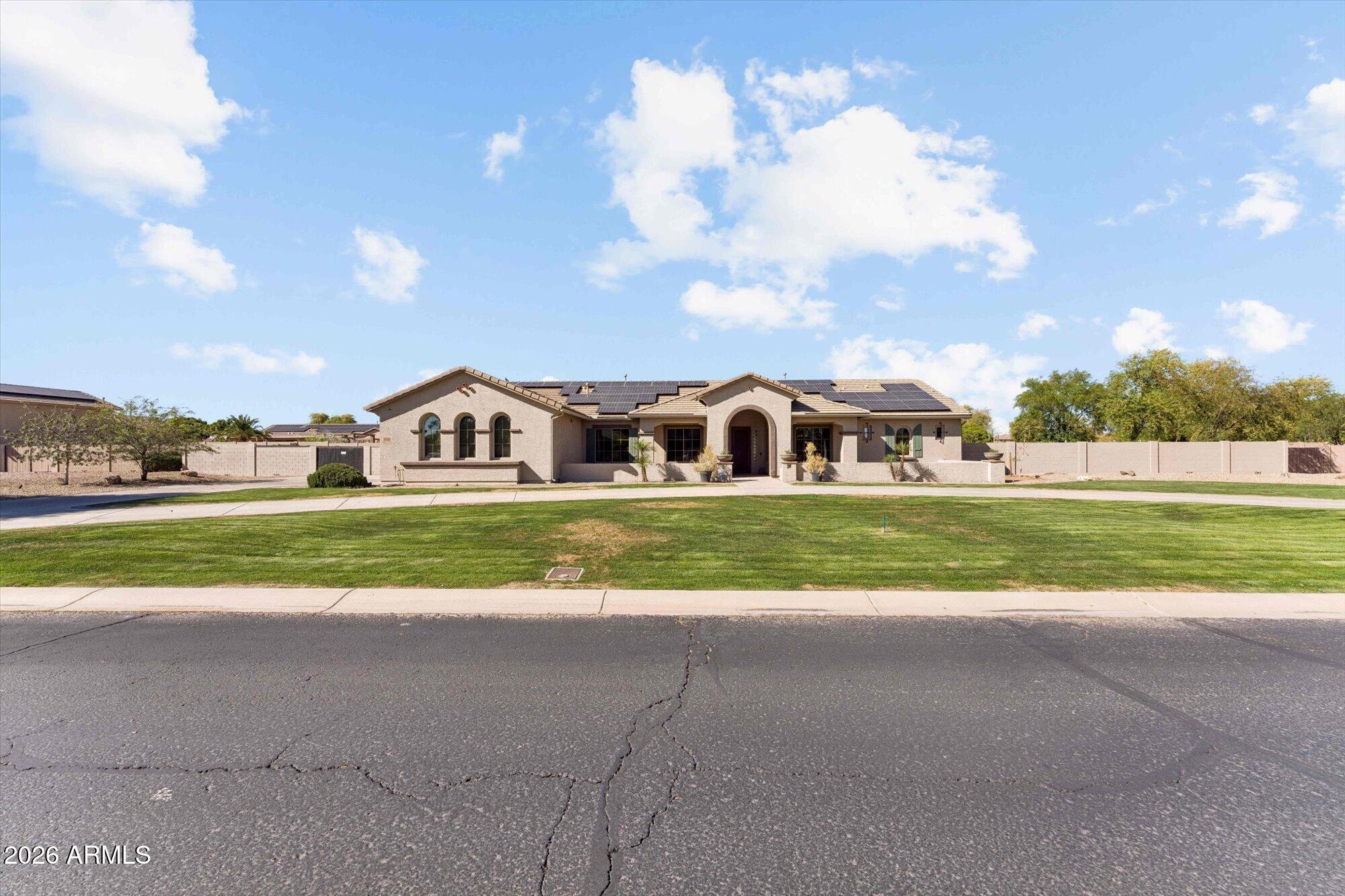 MOUNTAIN GATE PHASE 1 AND PHASE 2 - Residential