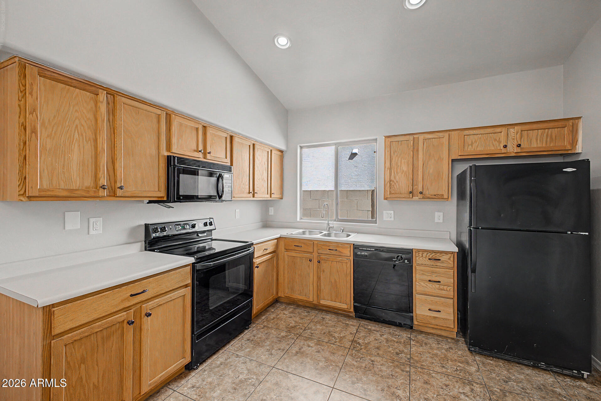 PARCEL 32B AT TATUM RANCH - Residential