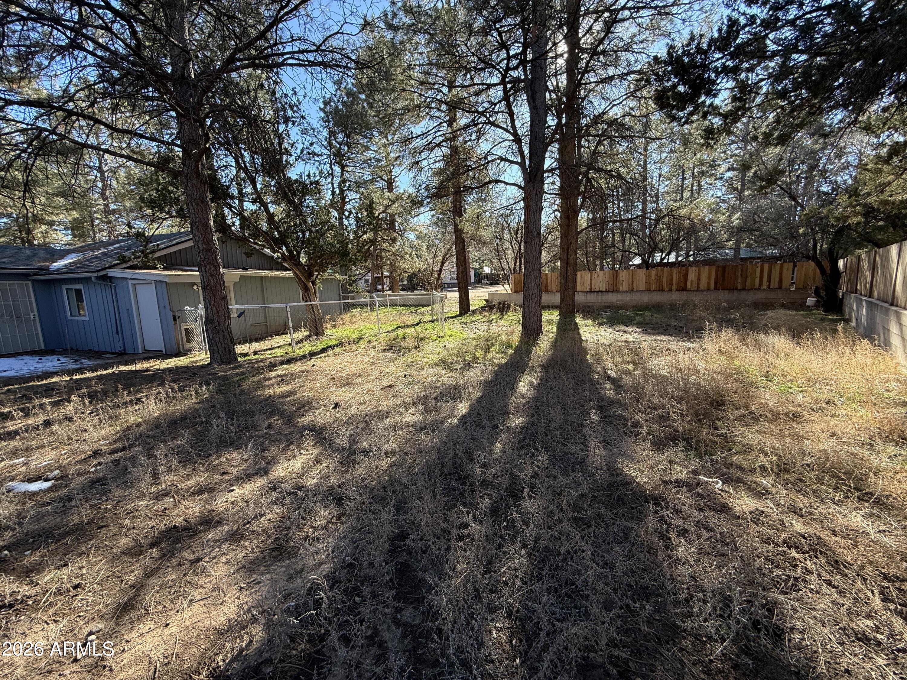 HOLIDAY FOREST - Residential