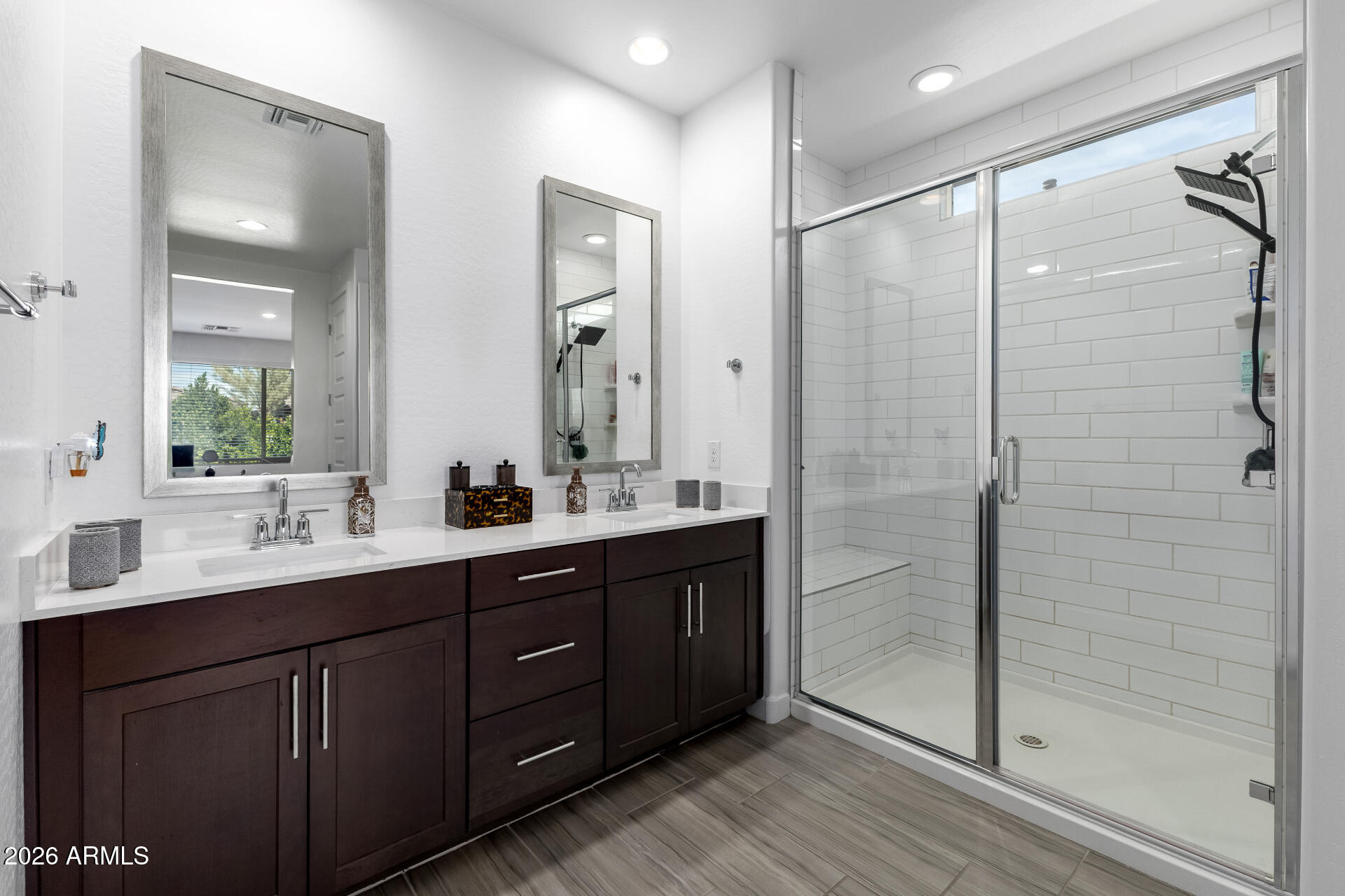 NORTHERN CROSSING - Residential