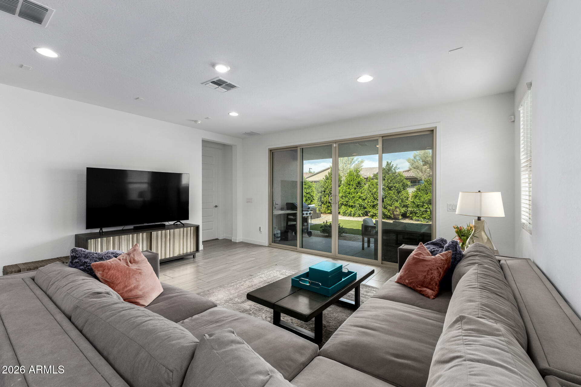 NORTHERN CROSSING - Residential