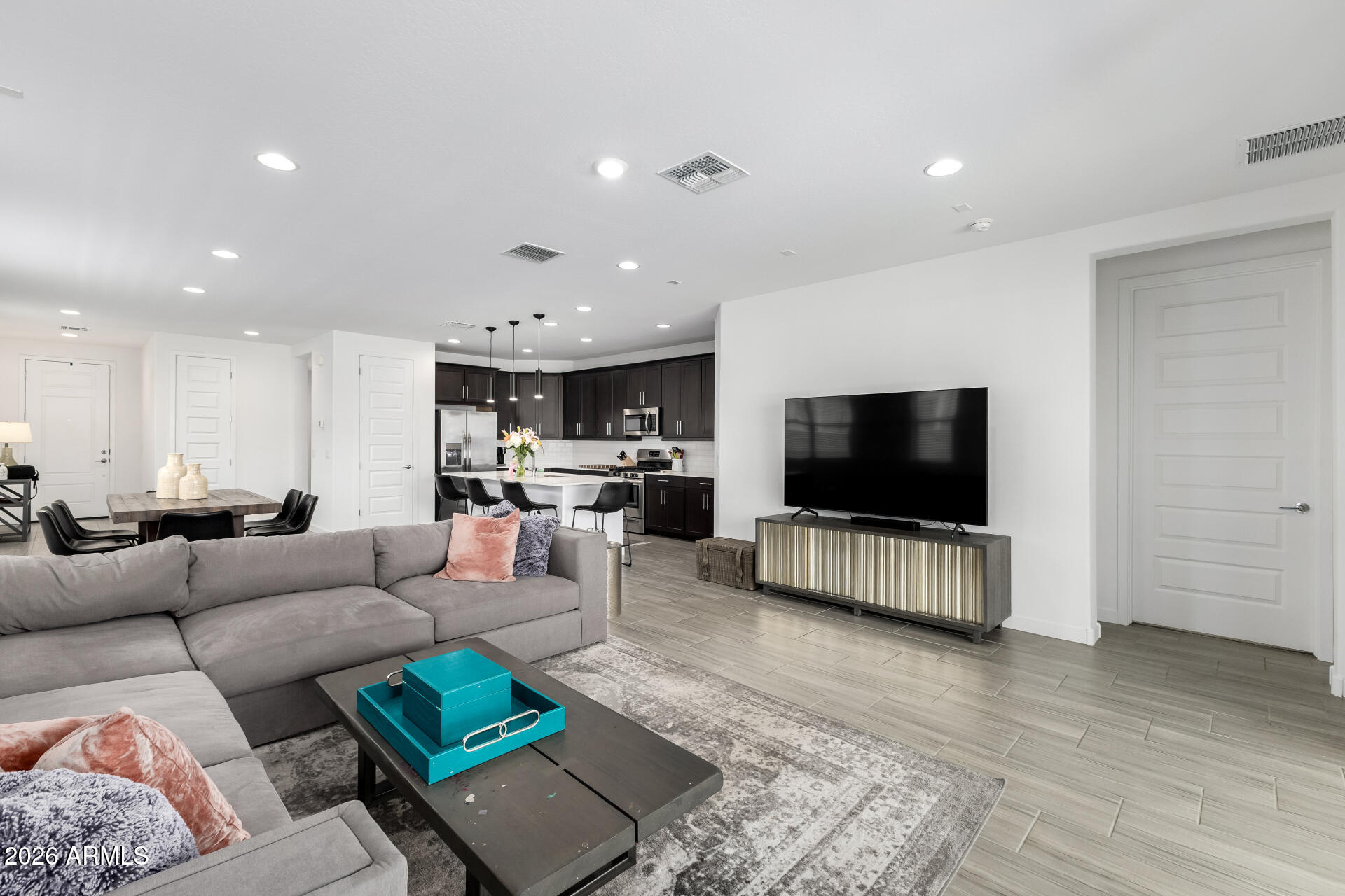 NORTHERN CROSSING - Residential