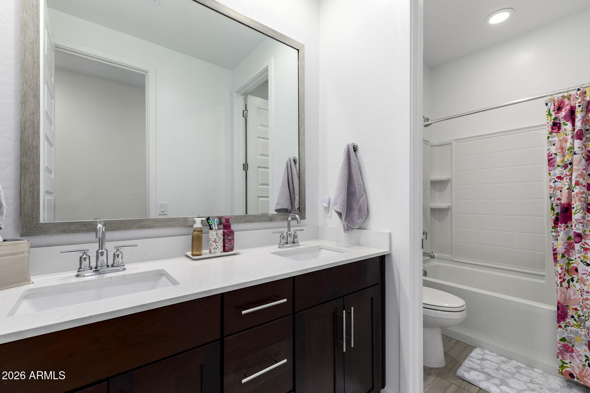 NORTHERN CROSSING - Residential