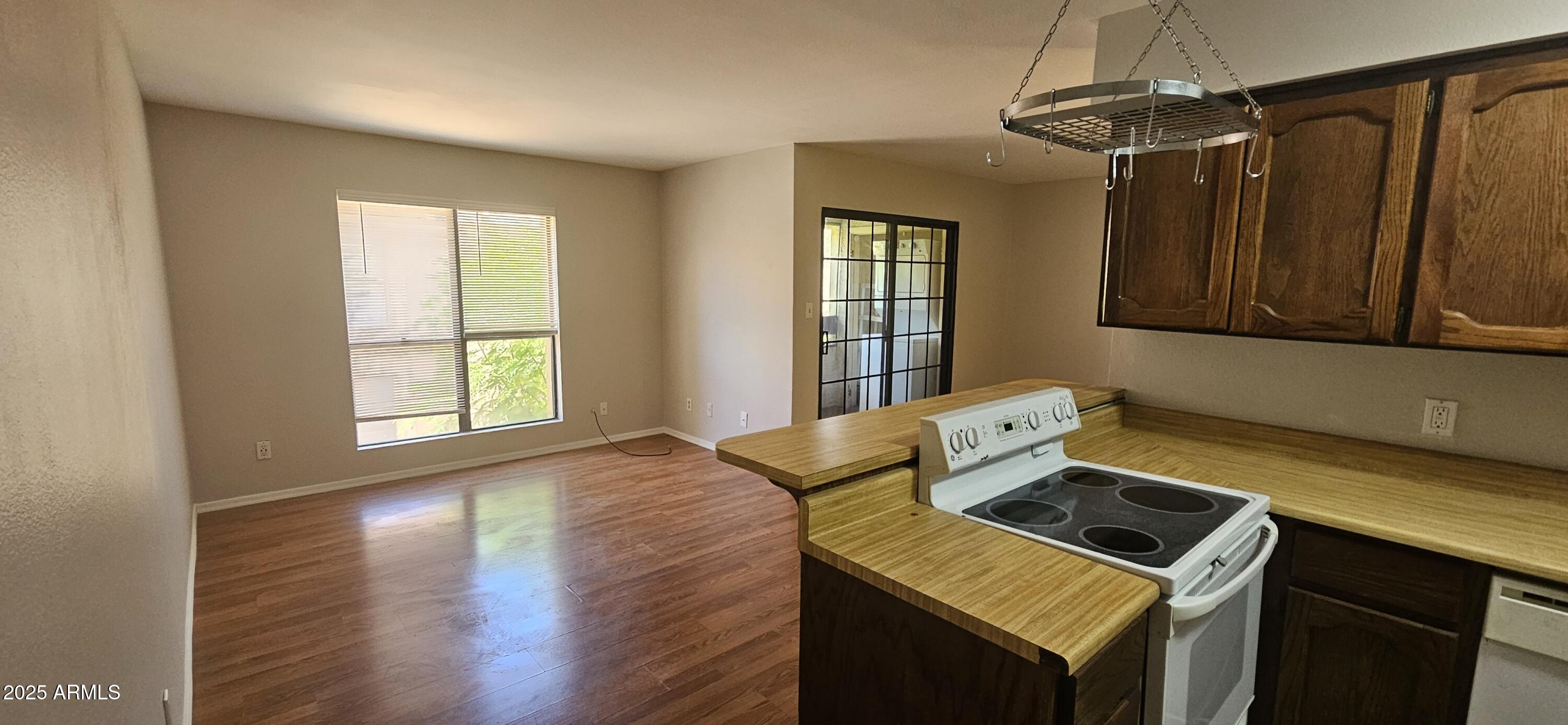 POINTS WEST CONDOMINIUM - Residential