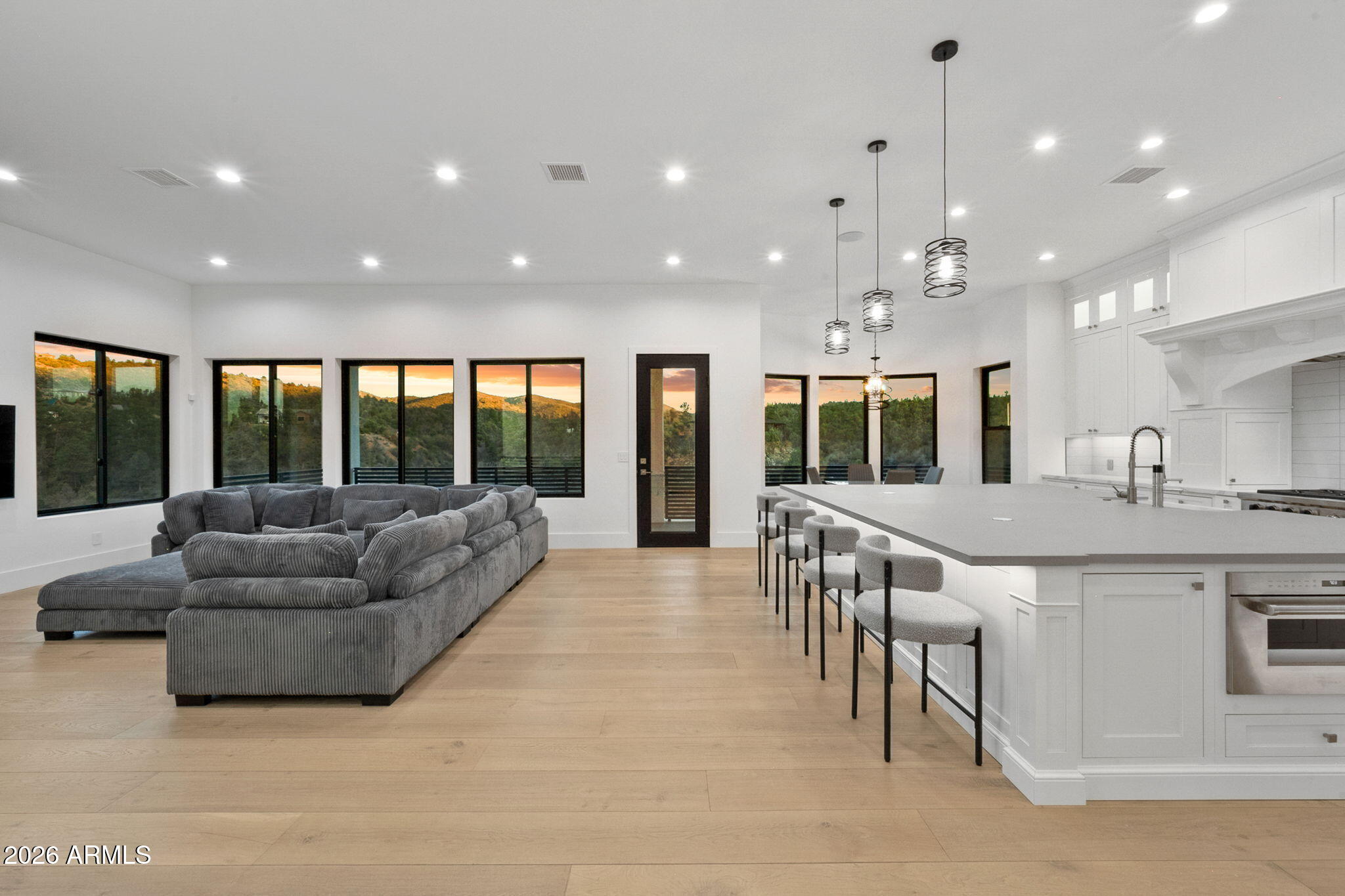 LYNX MOUNTAIN VIEW ESTATES 5 - Residential
