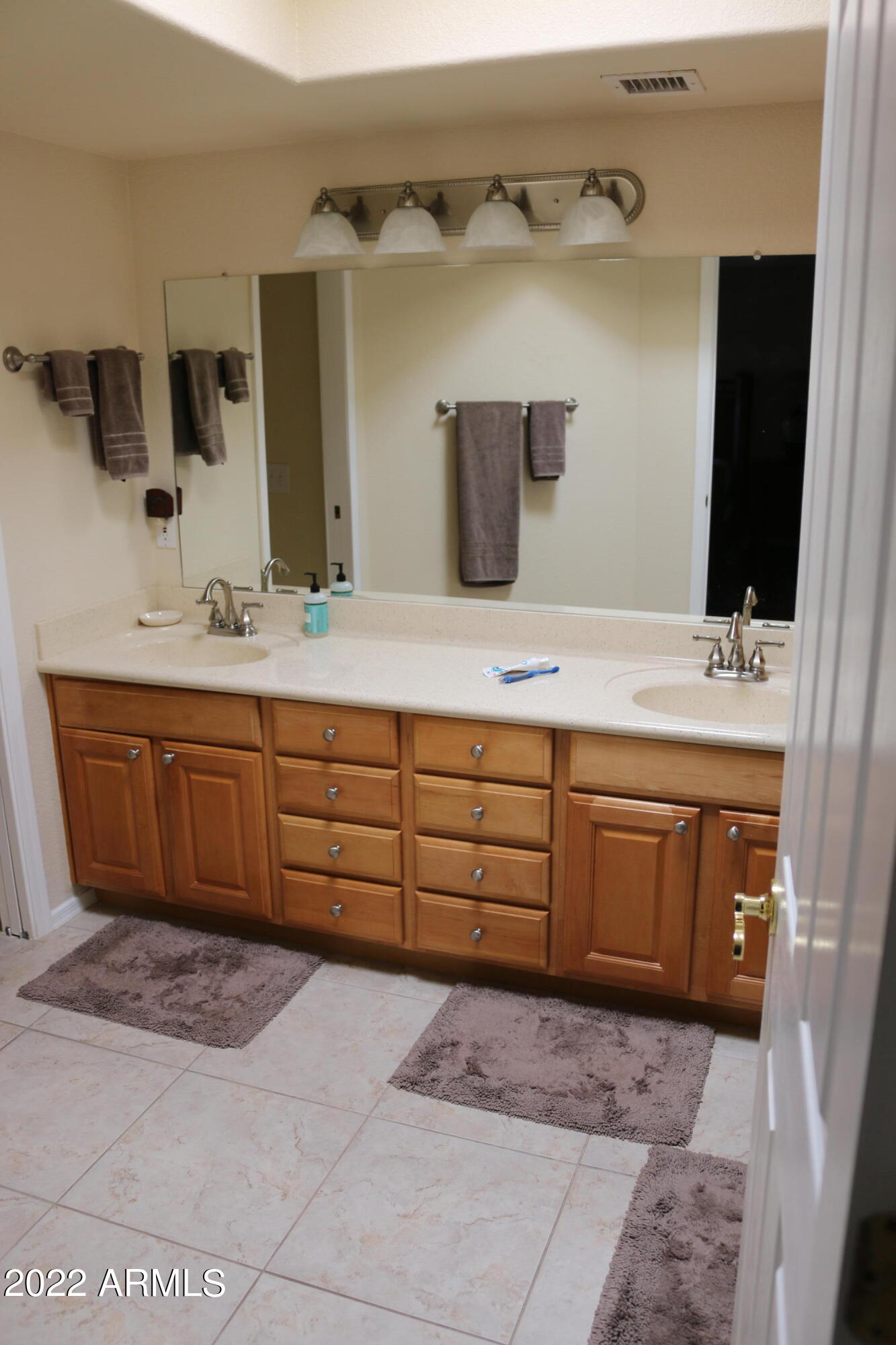 SIERRA SPRINGS - Residential
