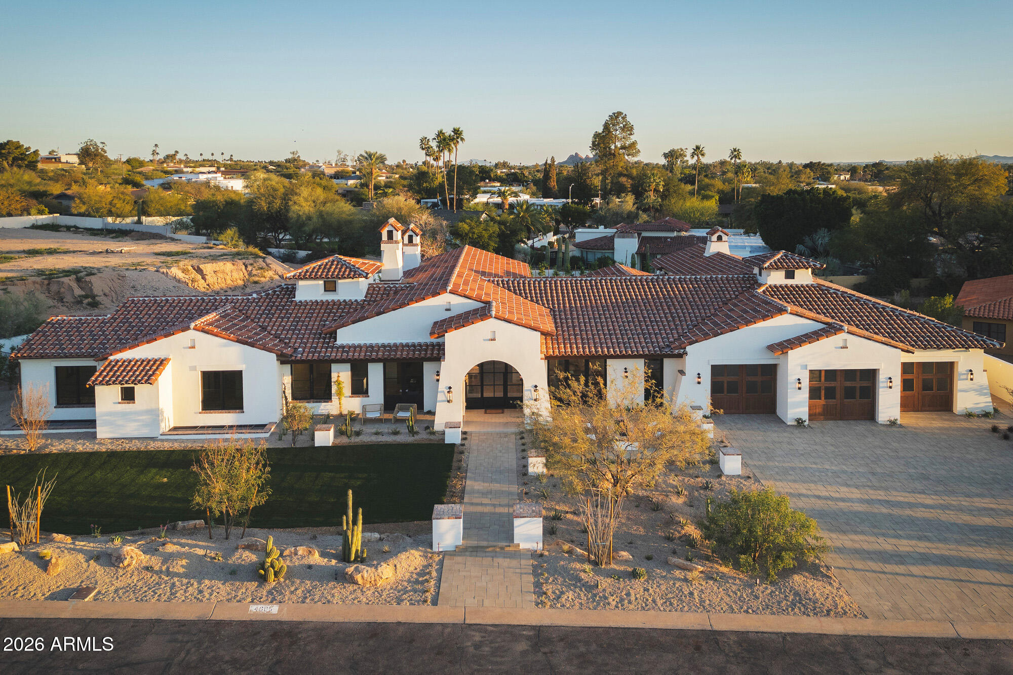 CAMELBACK SIERRA - Residential