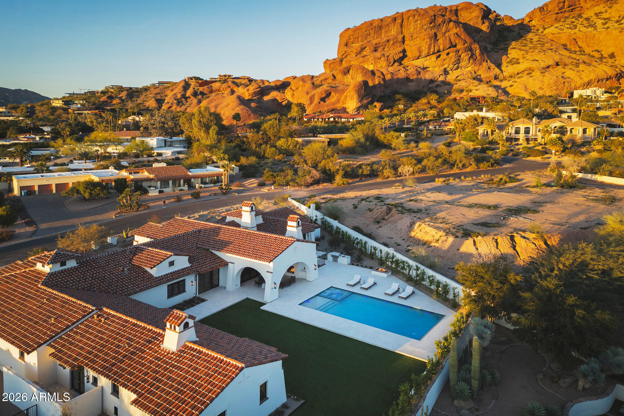 CAMELBACK SIERRA - Residential