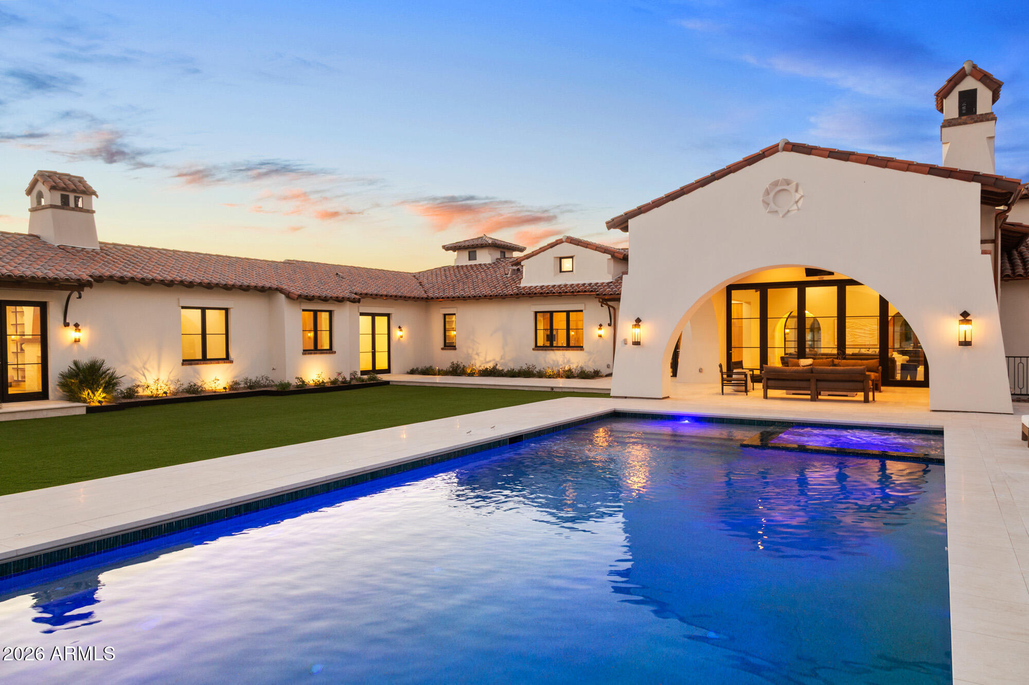 CAMELBACK SIERRA - Residential