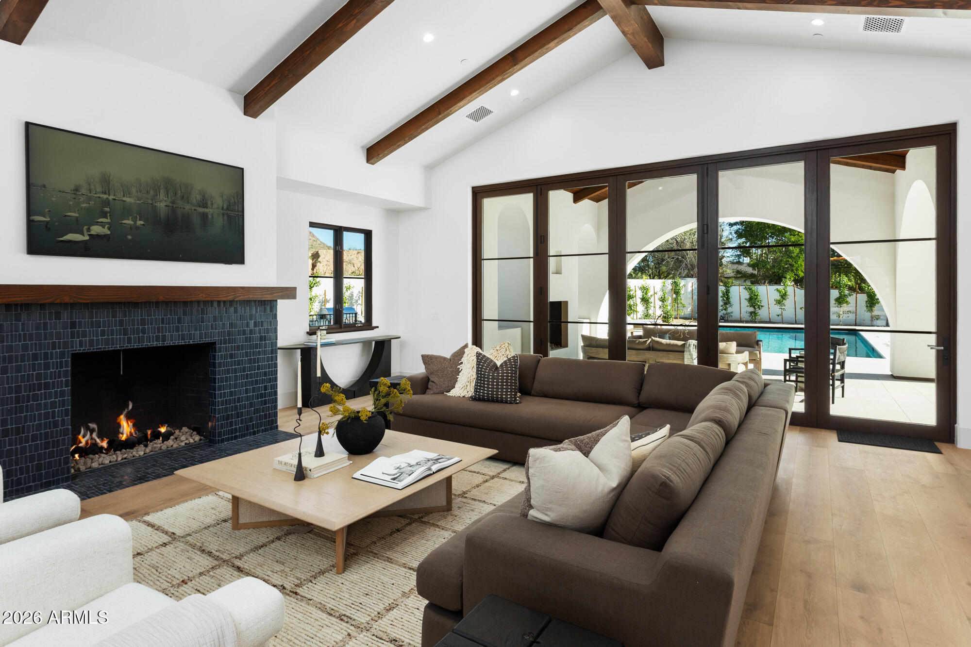 CAMELBACK SIERRA - Residential