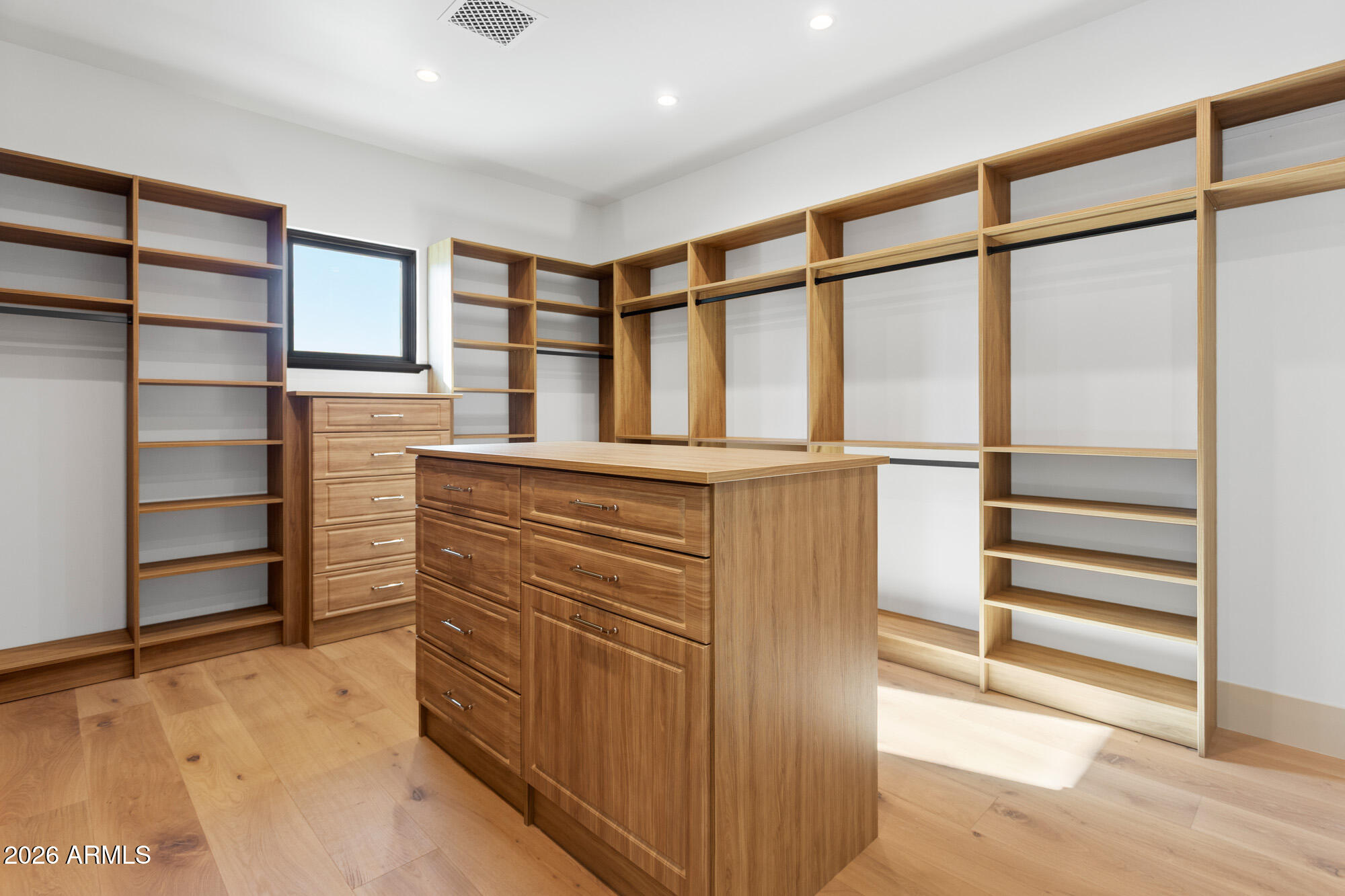 CAMELBACK SIERRA - Residential
