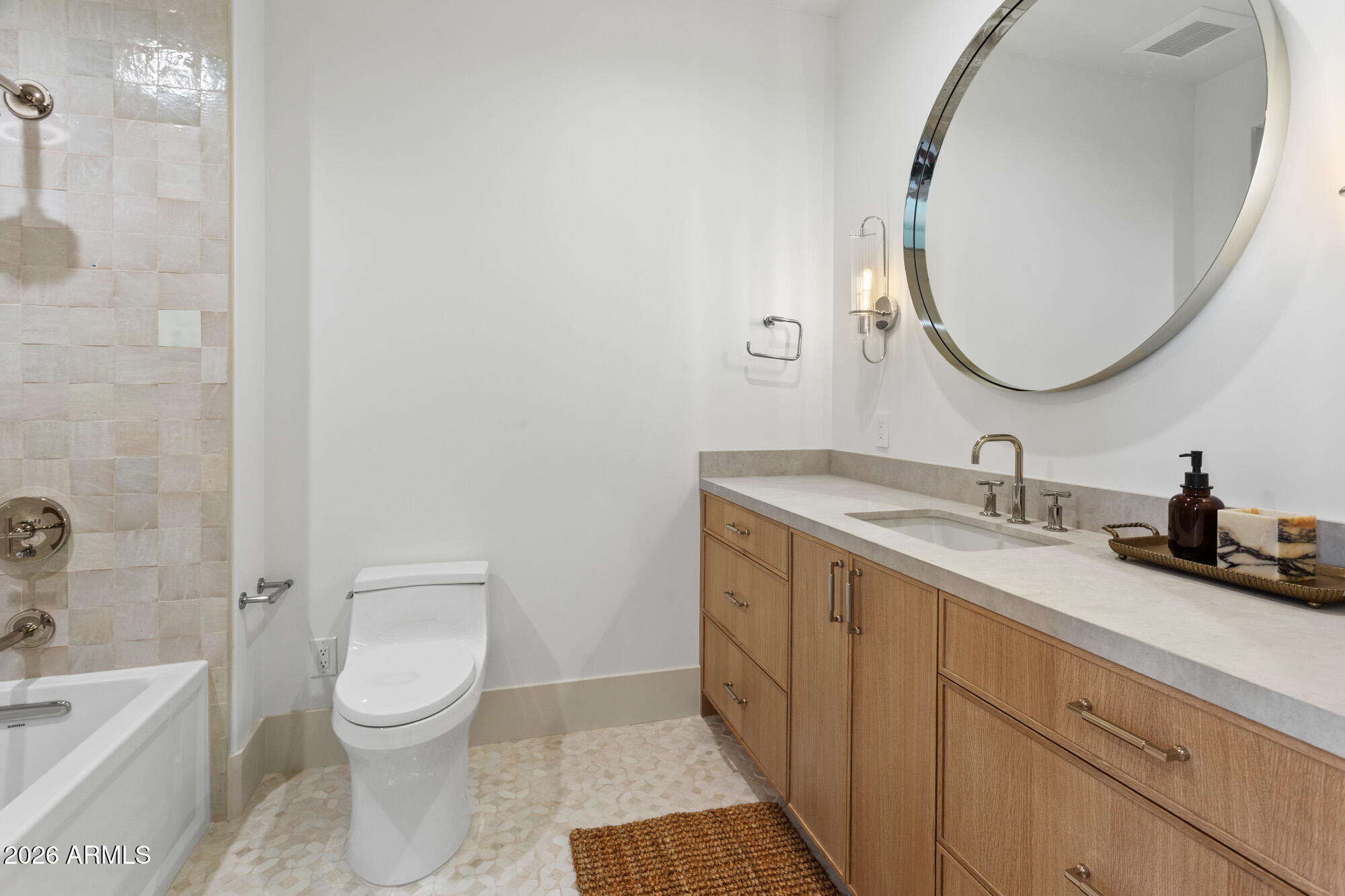 CAMELBACK SIERRA - Residential