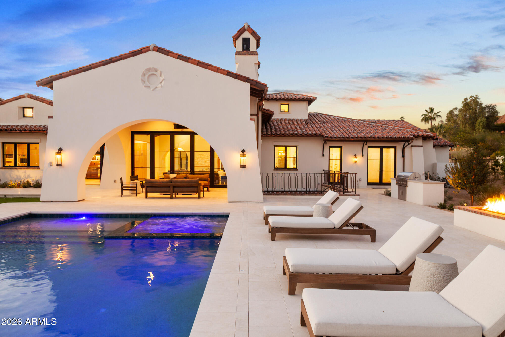 CAMELBACK SIERRA - Residential