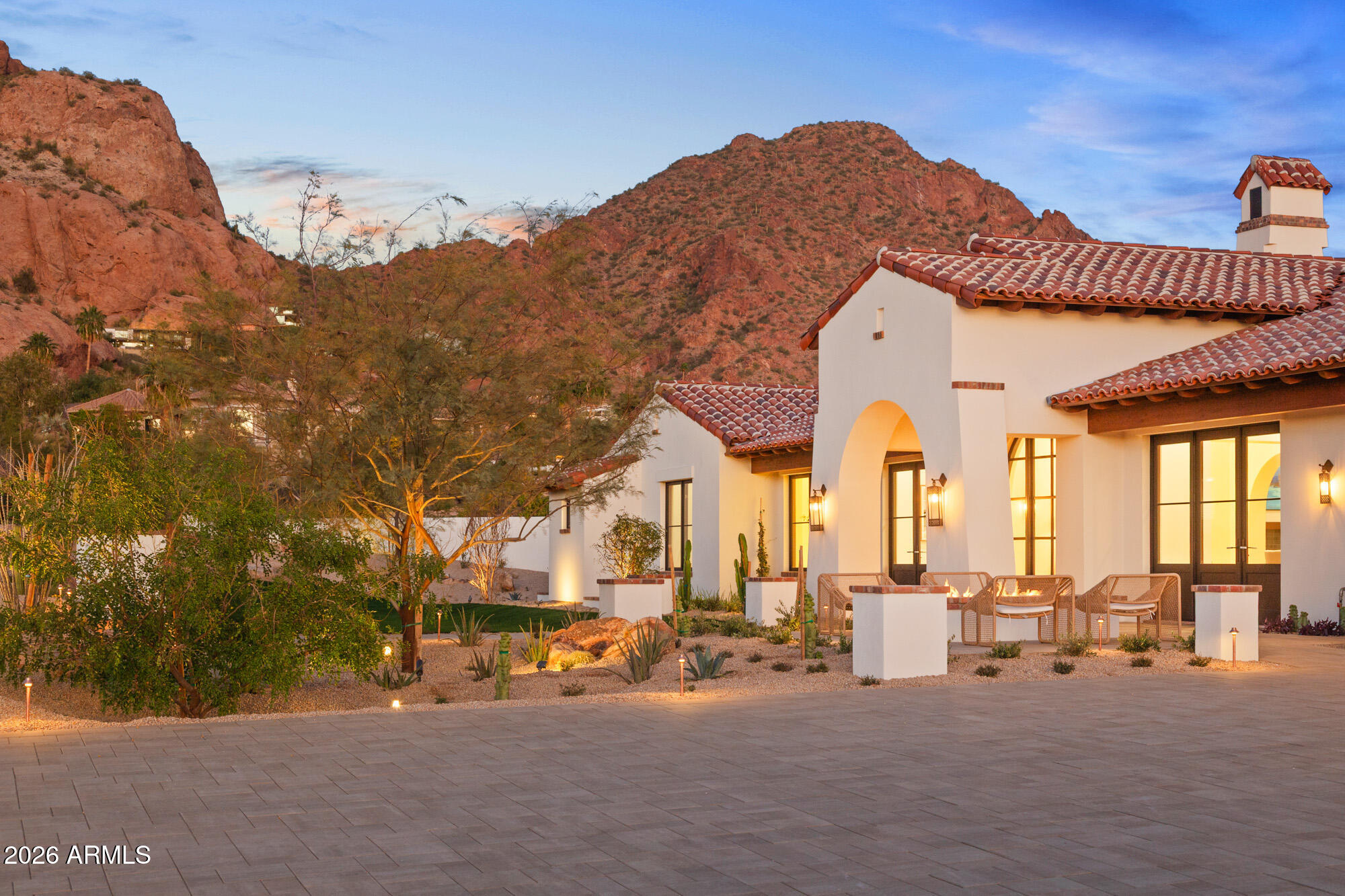 CAMELBACK SIERRA - Residential