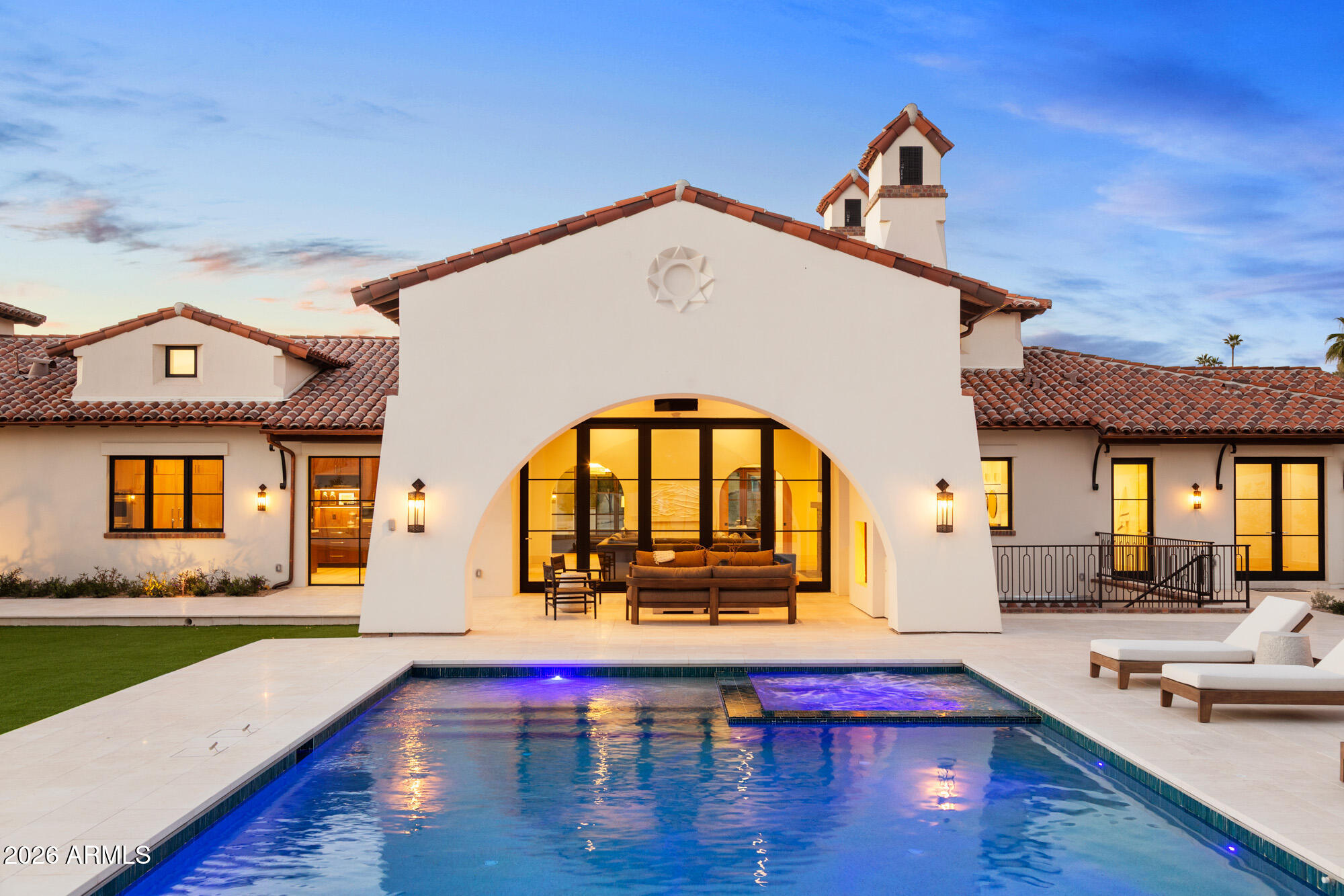 CAMELBACK SIERRA - Residential