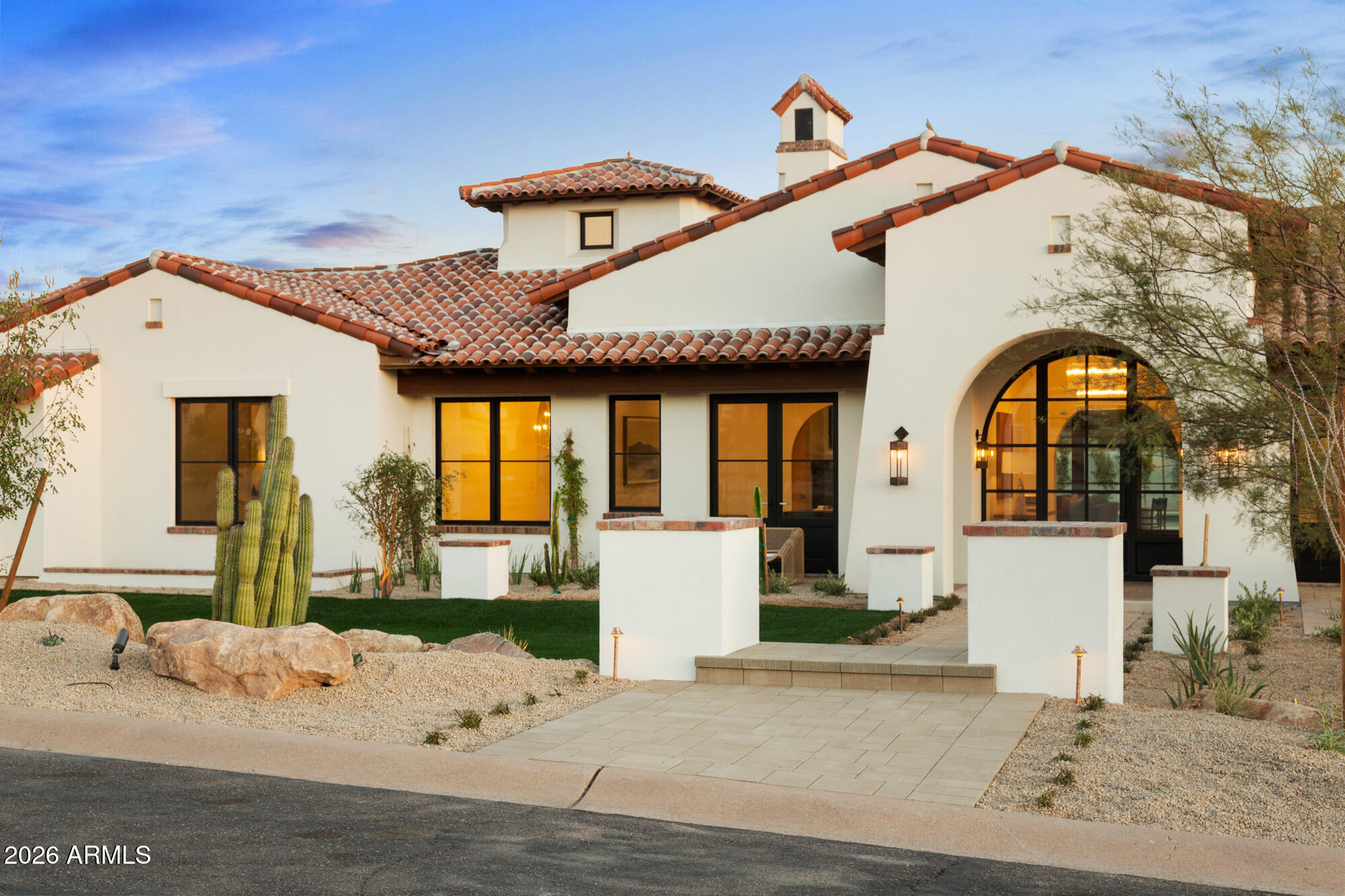 CAMELBACK SIERRA - Residential