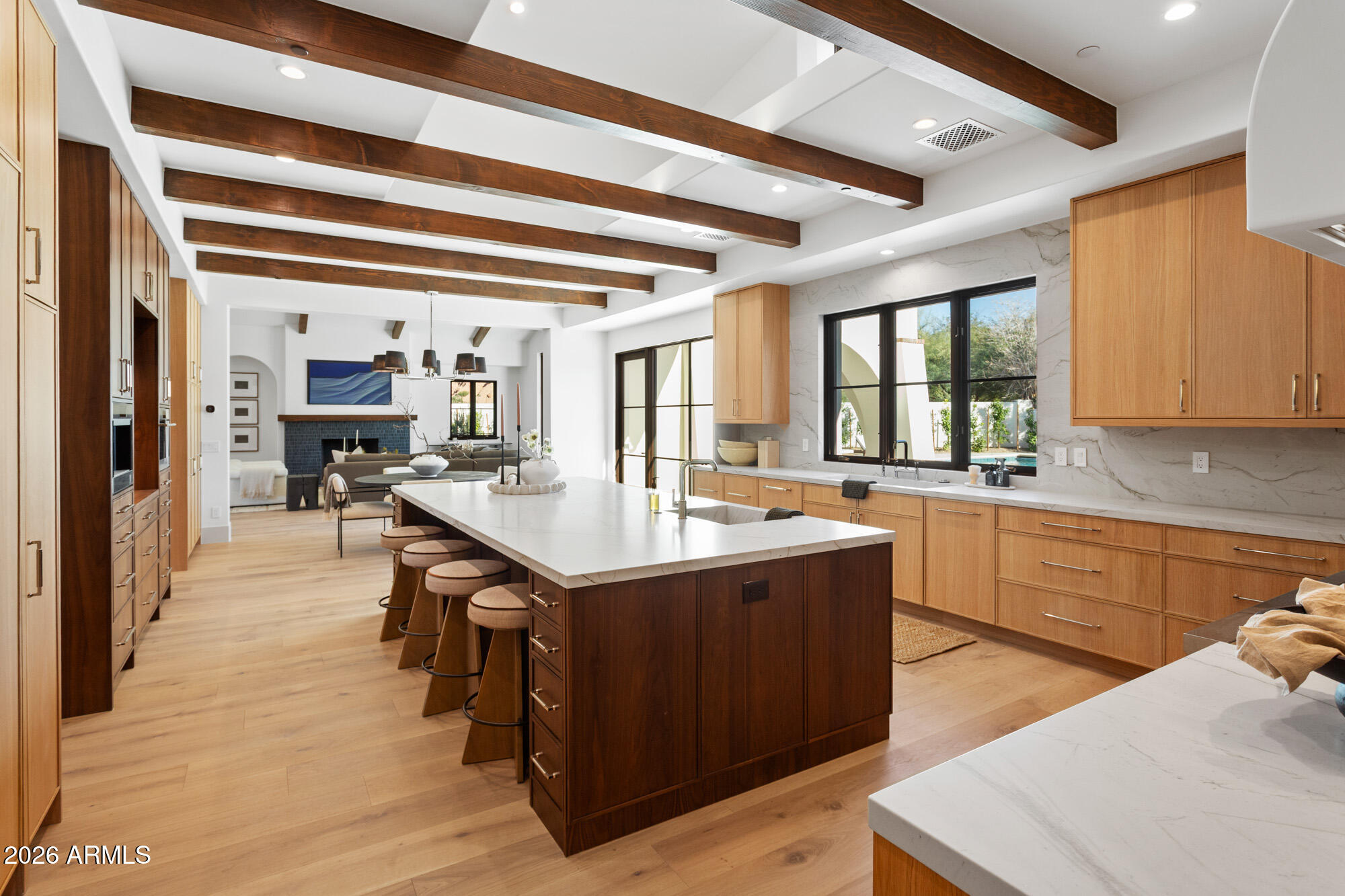 CAMELBACK SIERRA - Residential