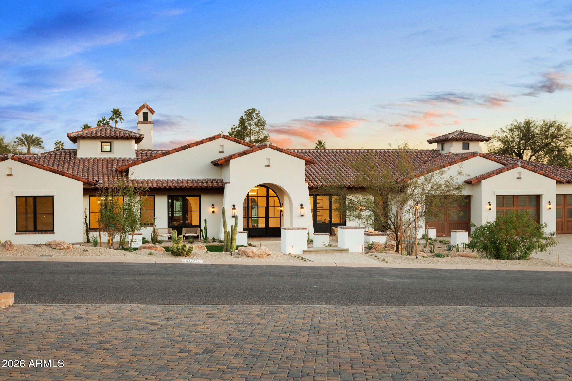 CAMELBACK SIERRA - Residential