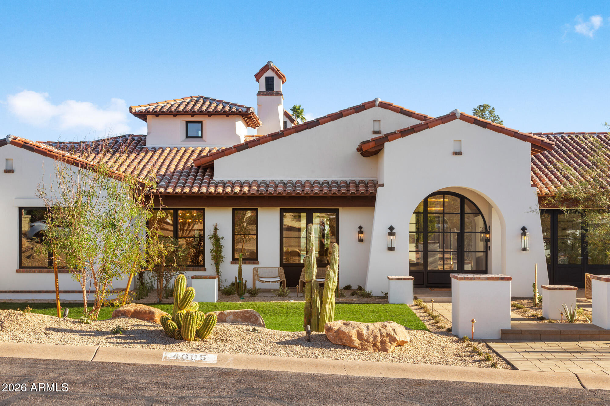 CAMELBACK SIERRA - Residential