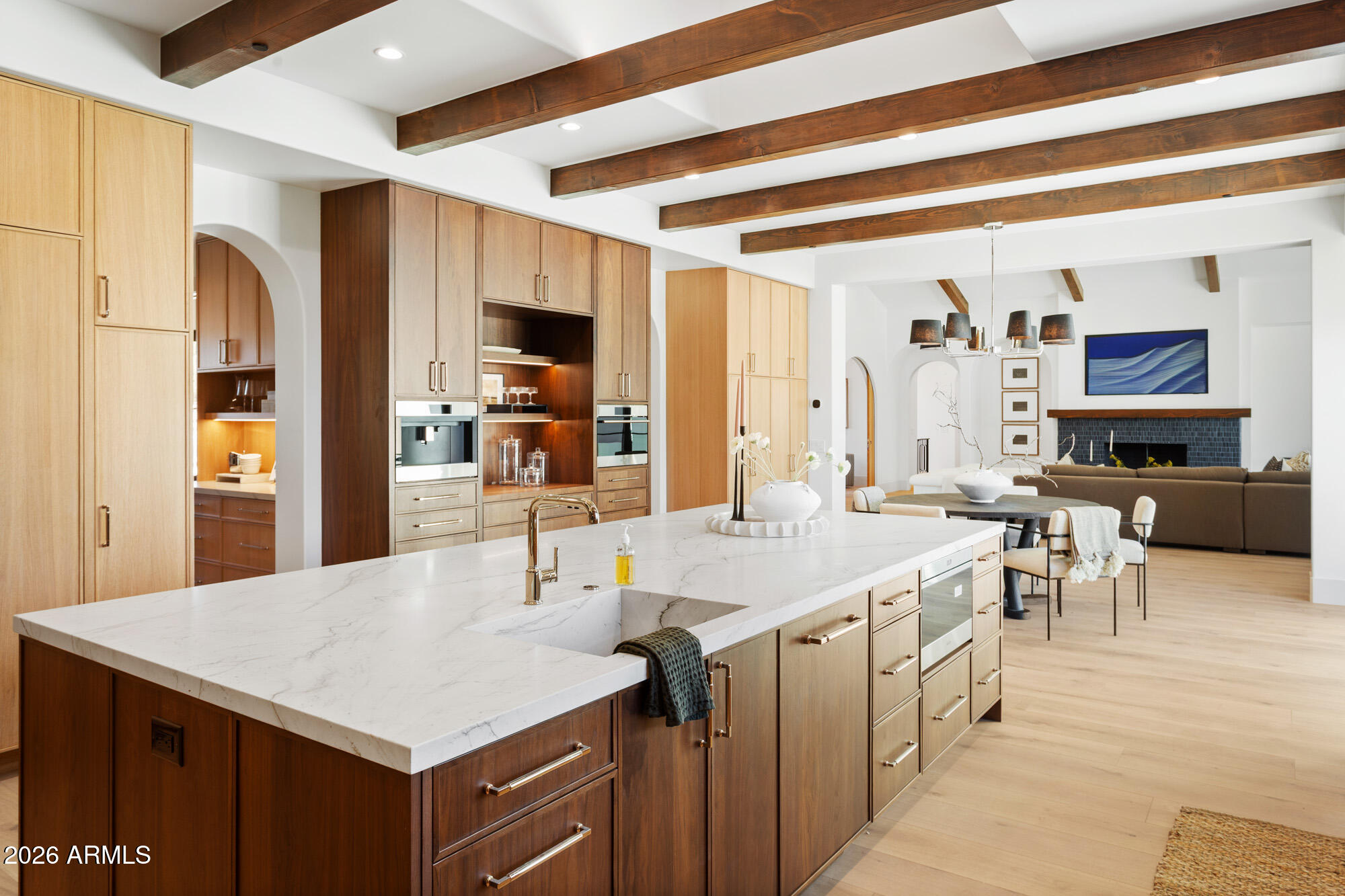 CAMELBACK SIERRA - Residential