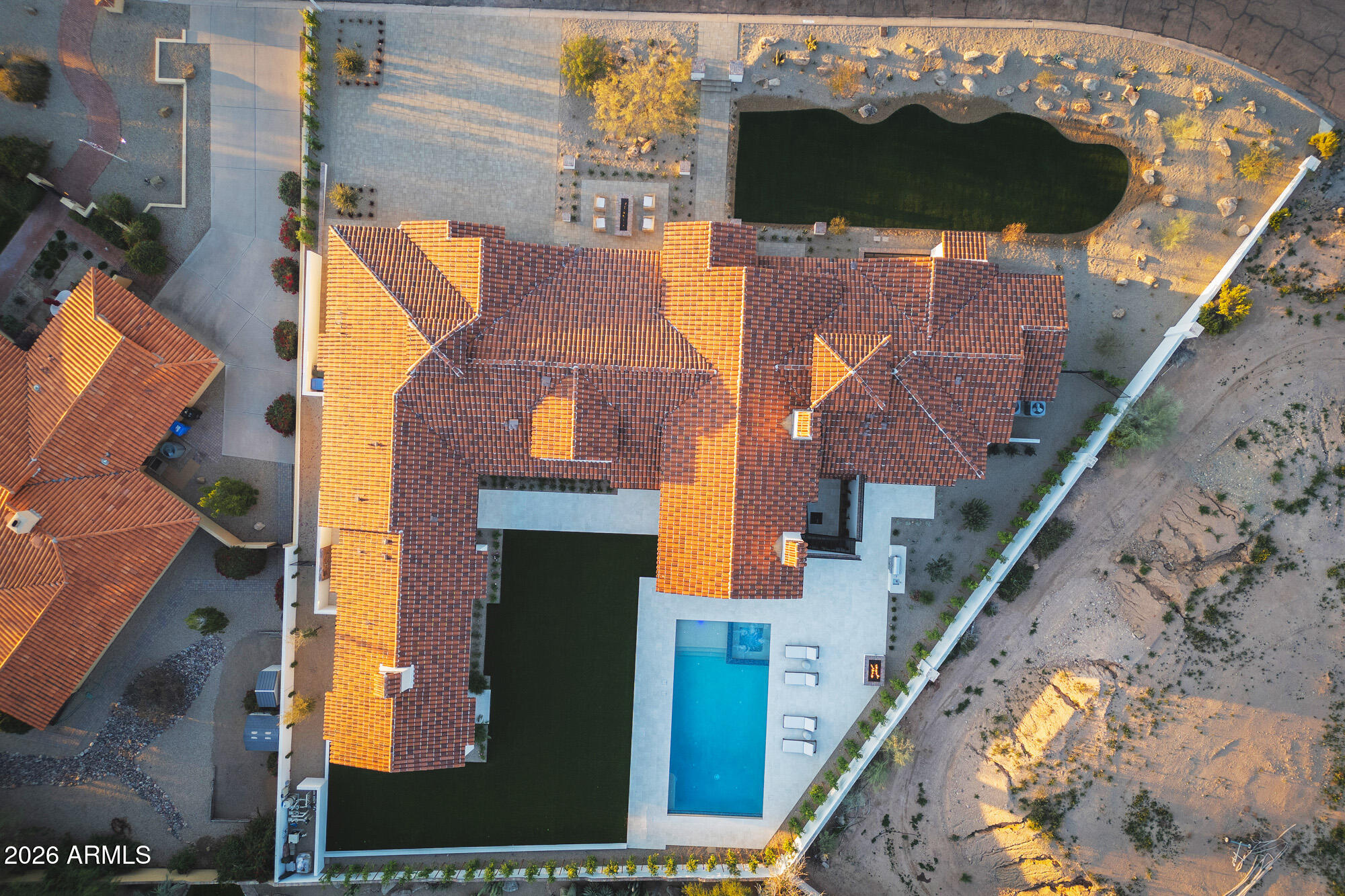 CAMELBACK SIERRA - Residential