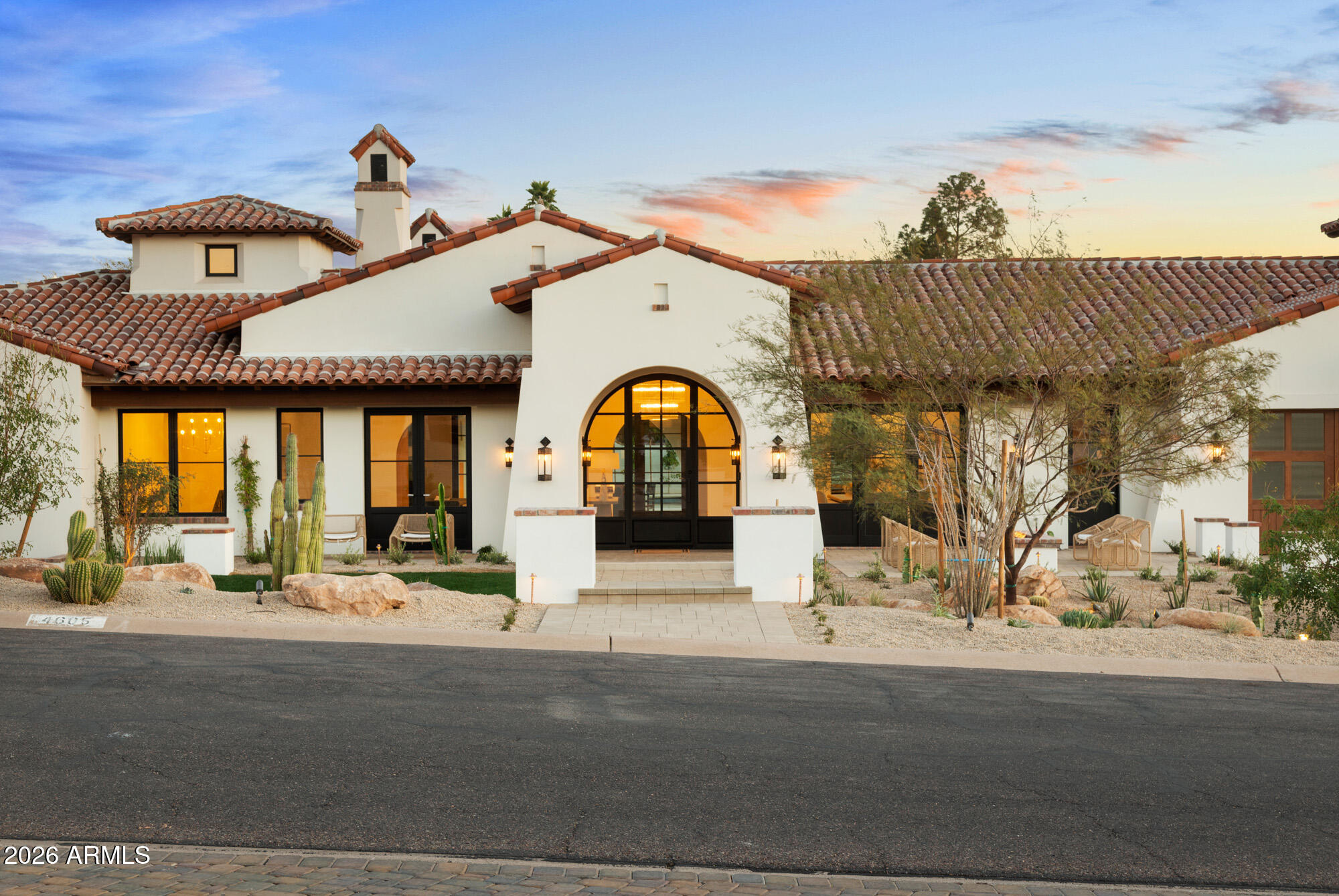 CAMELBACK SIERRA - Residential