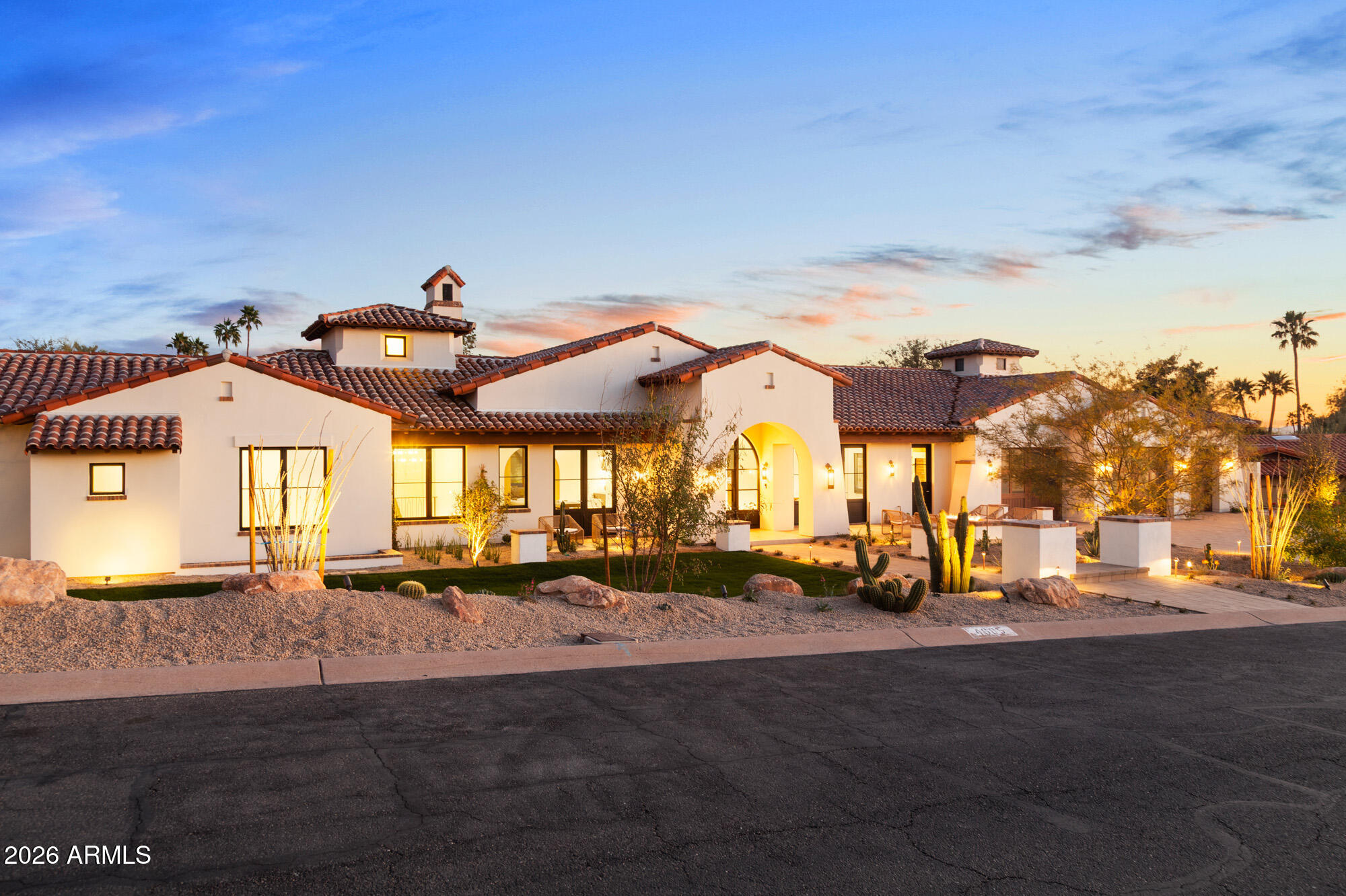 CAMELBACK SIERRA - Residential