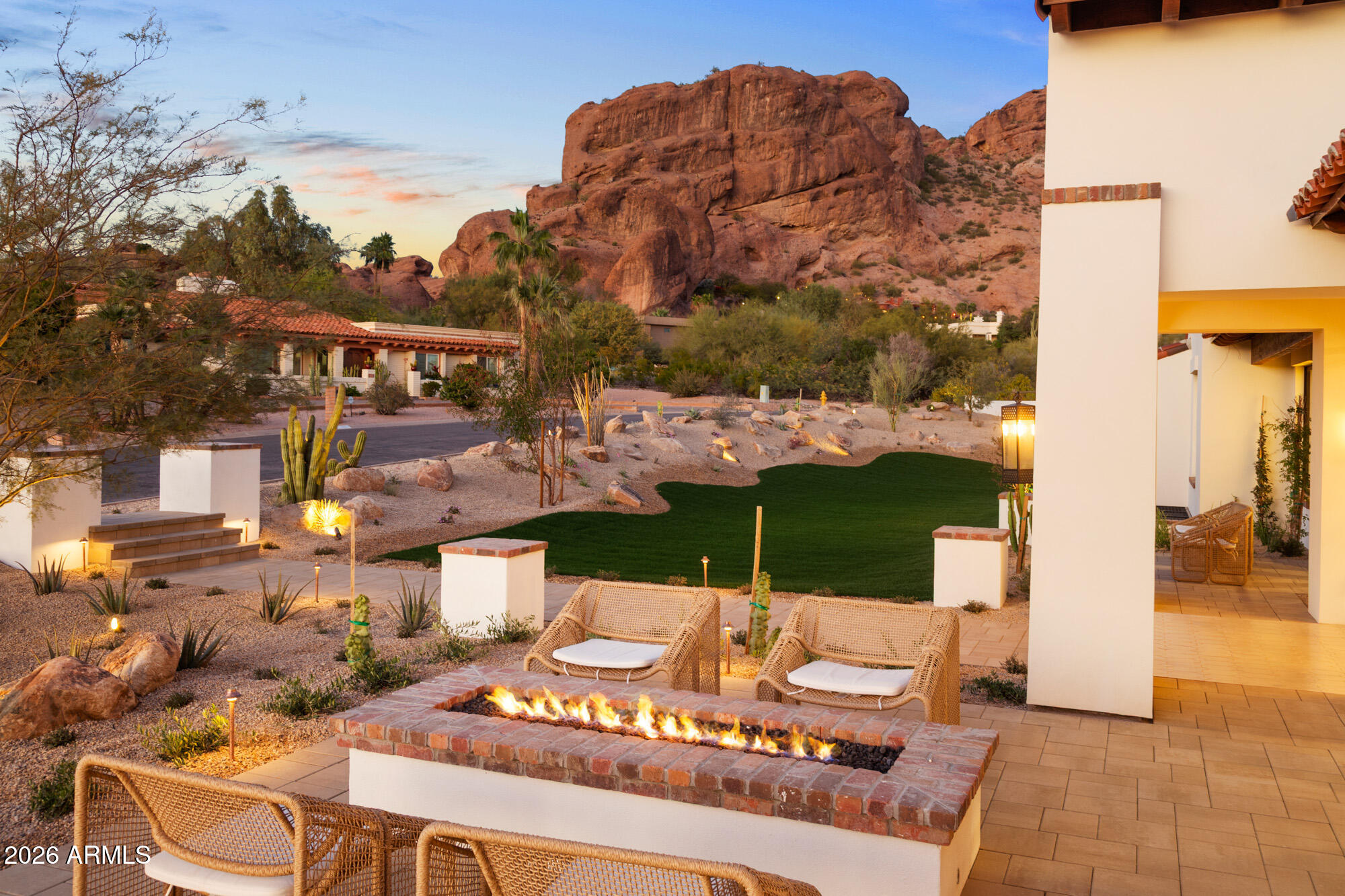 CAMELBACK SIERRA - Residential