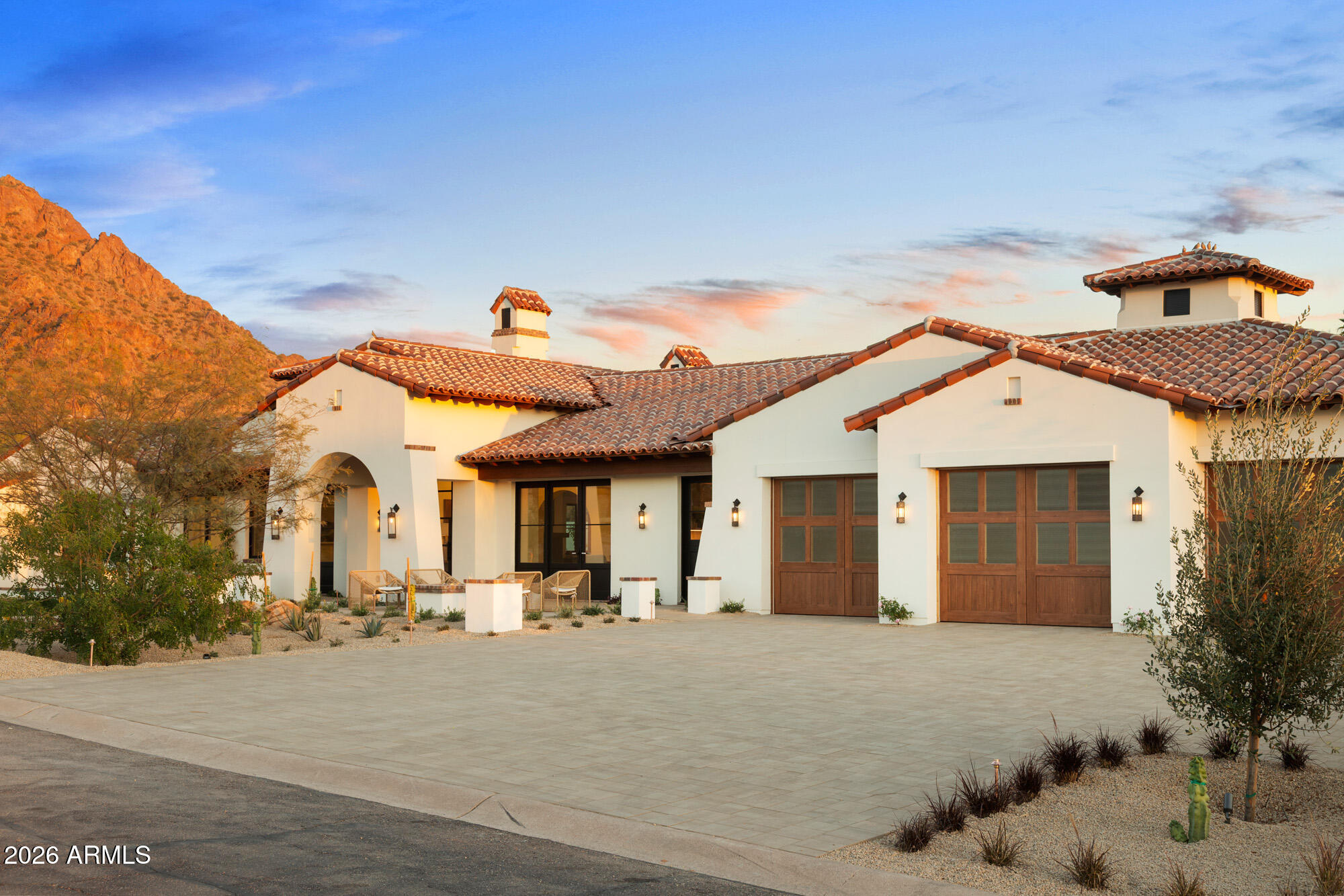 CAMELBACK SIERRA - Residential