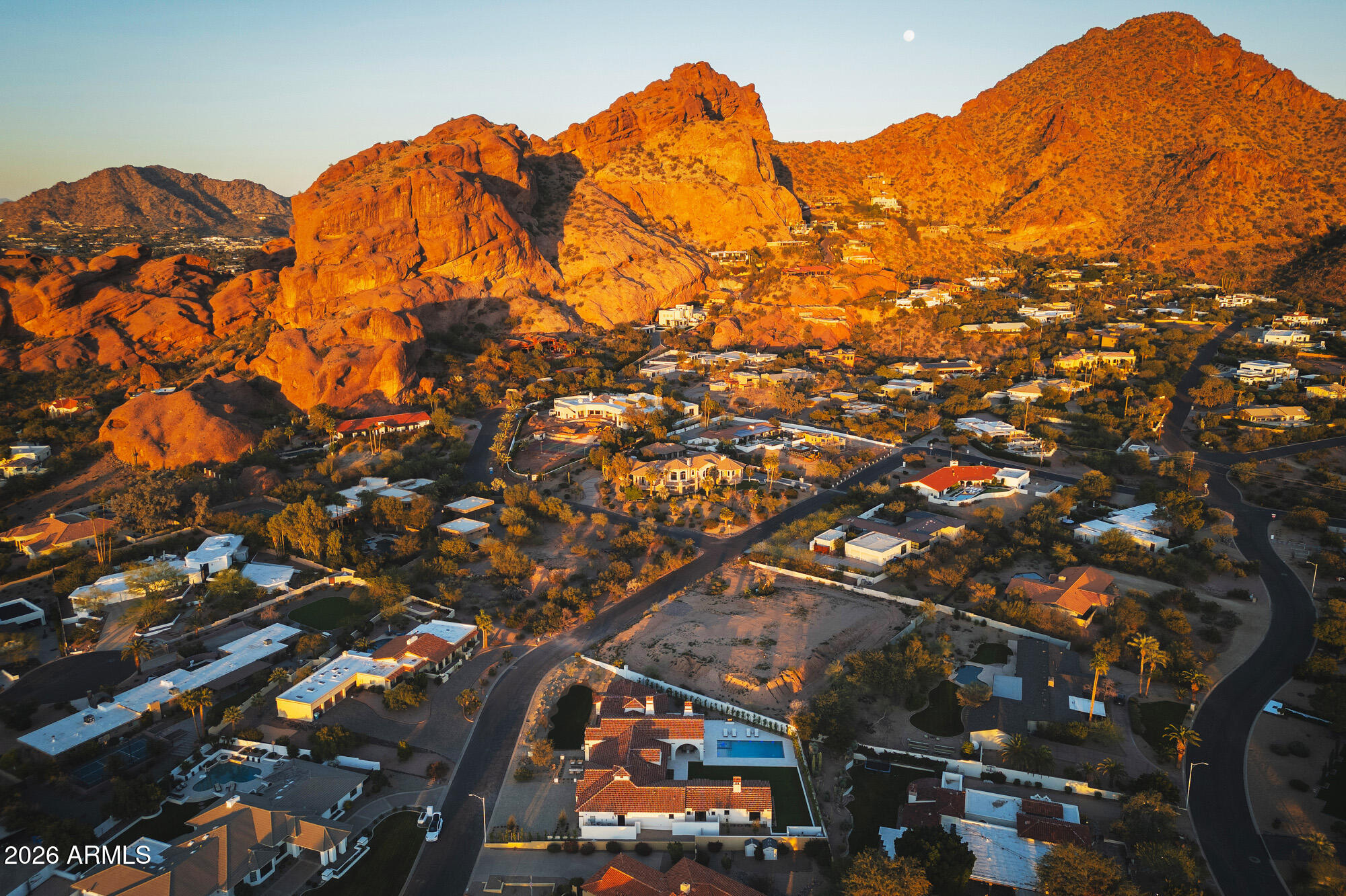 CAMELBACK SIERRA - Residential