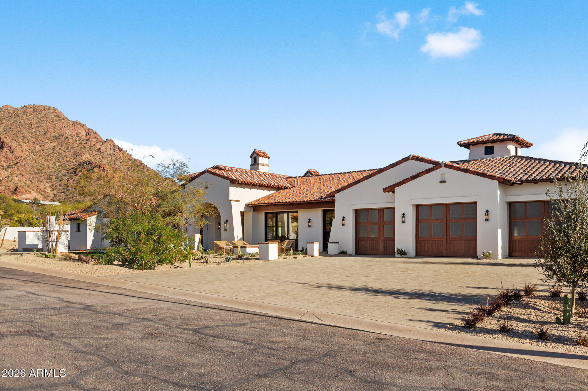 CAMELBACK SIERRA - Residential