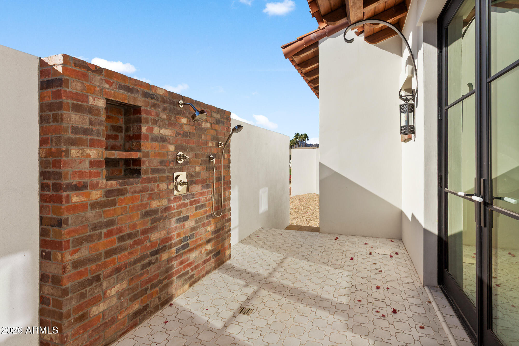 CAMELBACK SIERRA - Residential