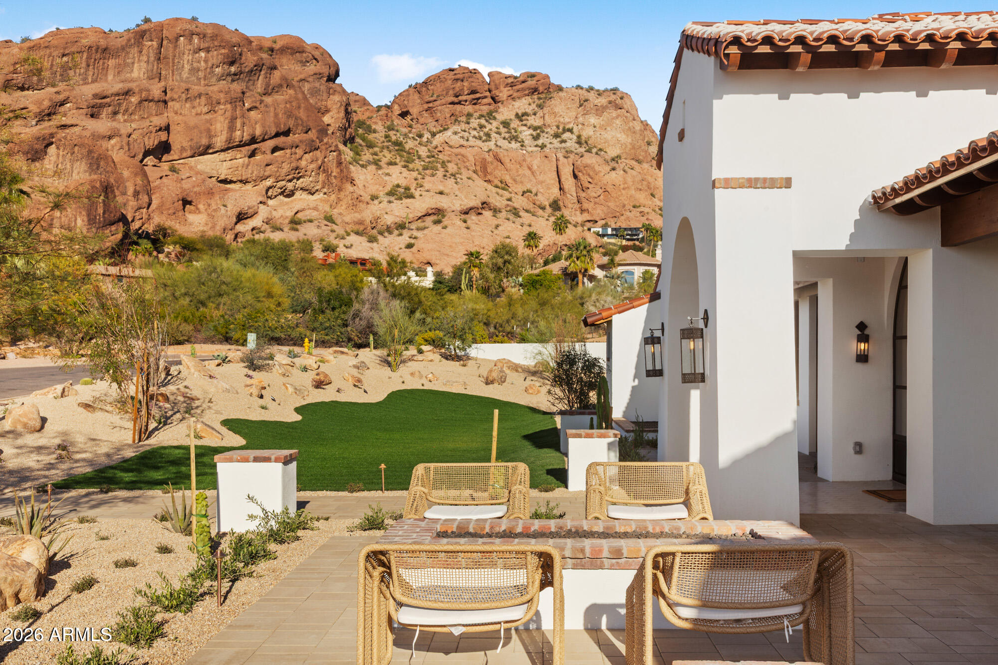 CAMELBACK SIERRA - Residential