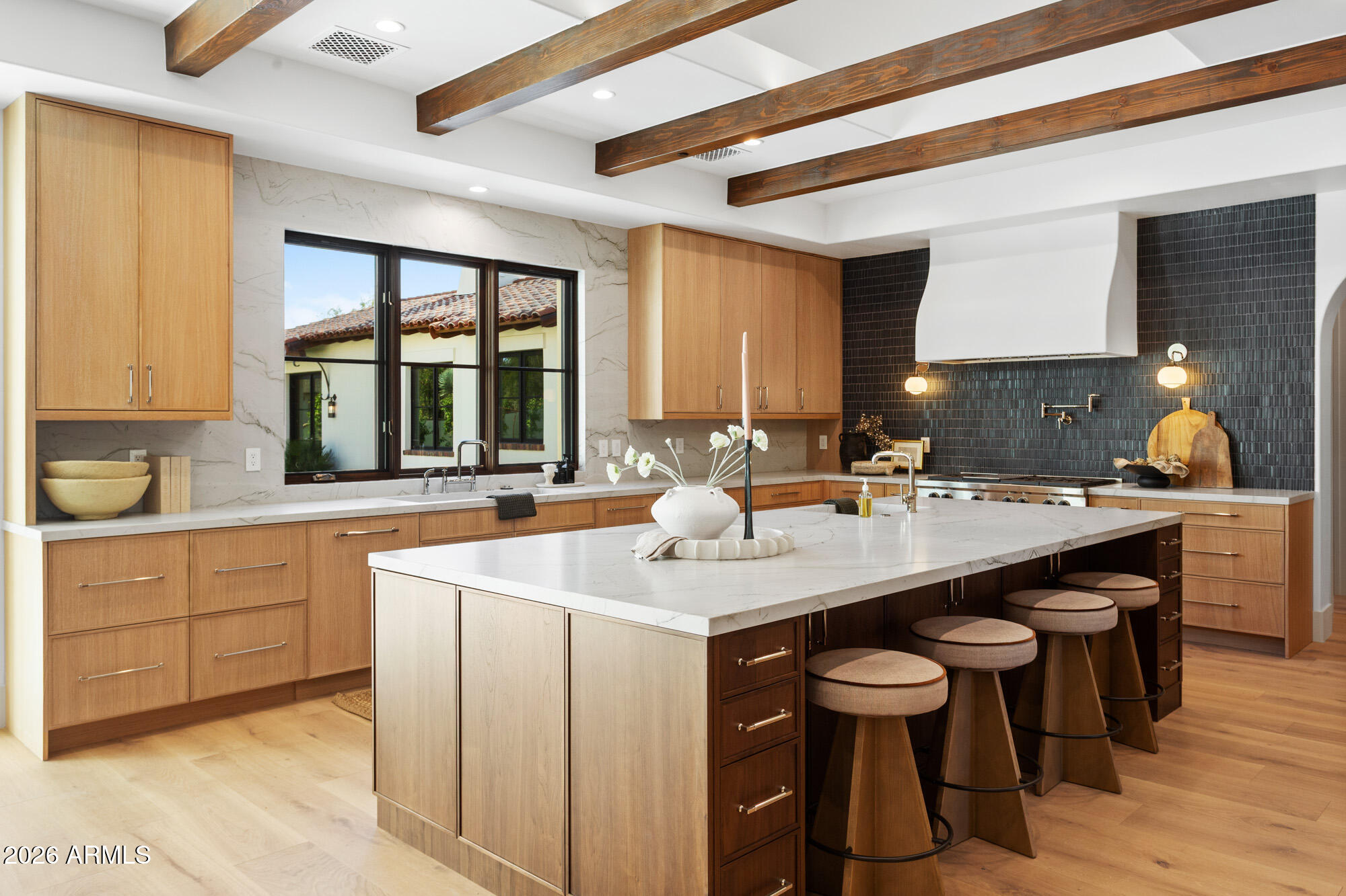 CAMELBACK SIERRA - Residential