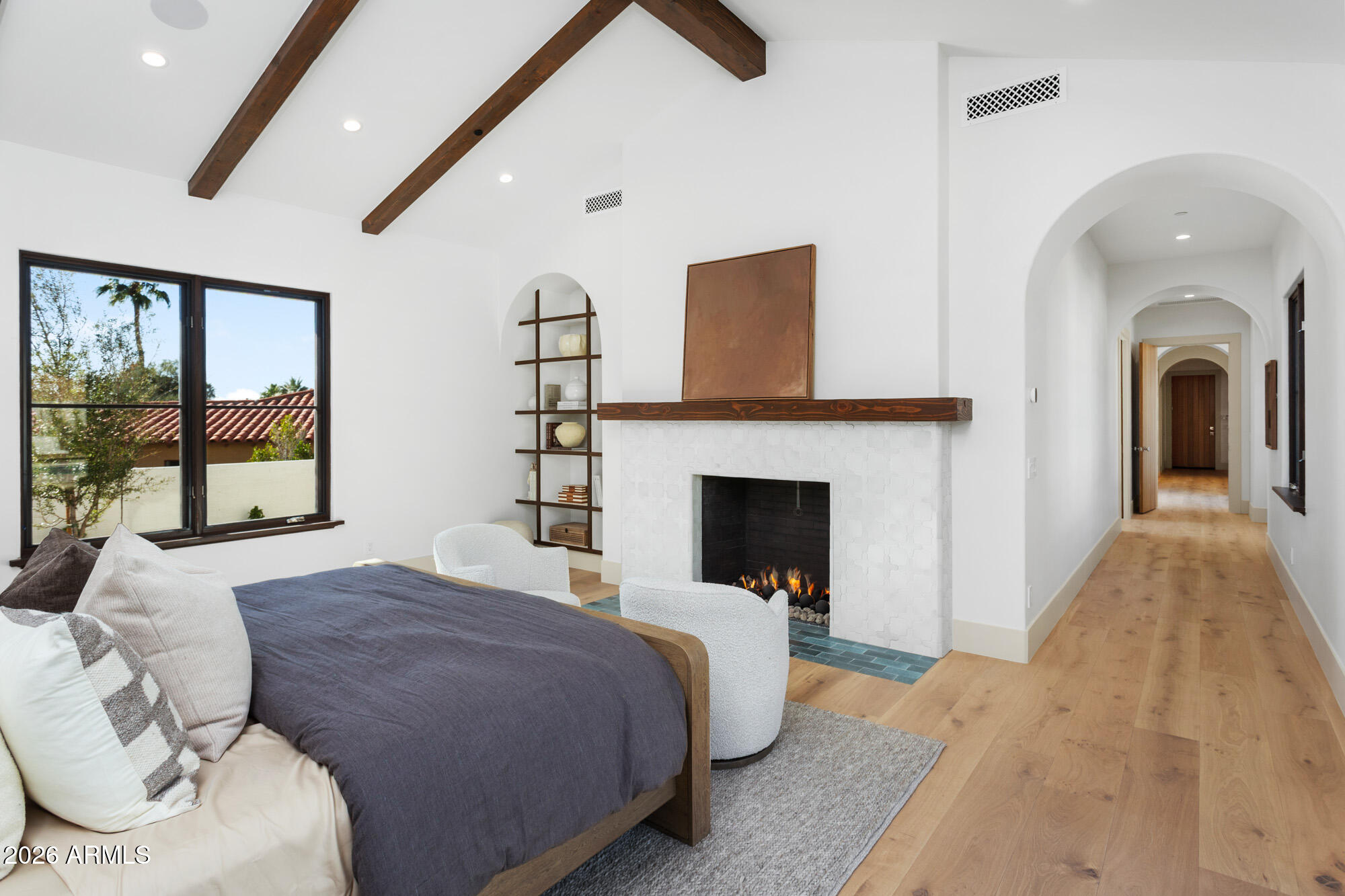 CAMELBACK SIERRA - Residential