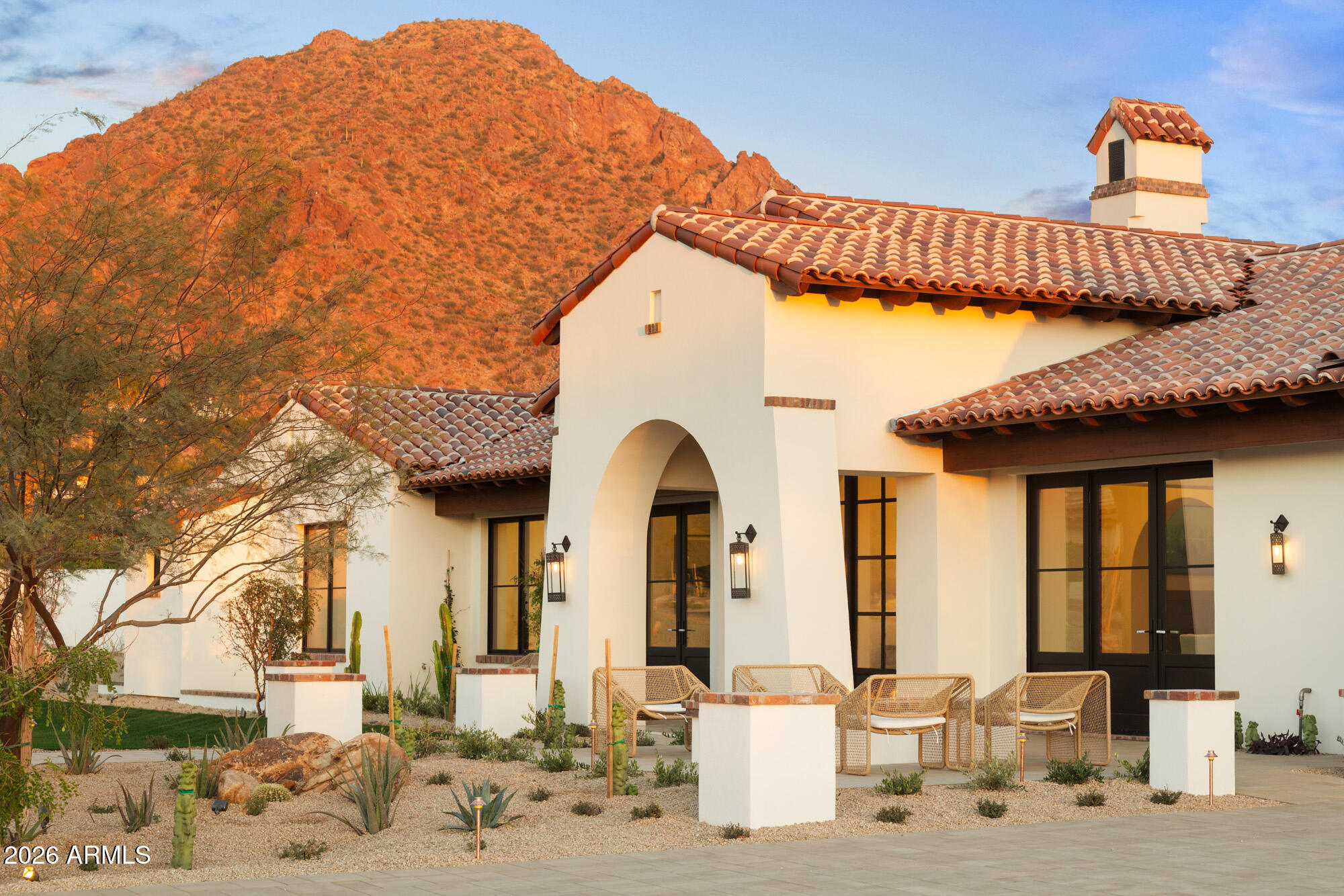 CAMELBACK SIERRA - Residential