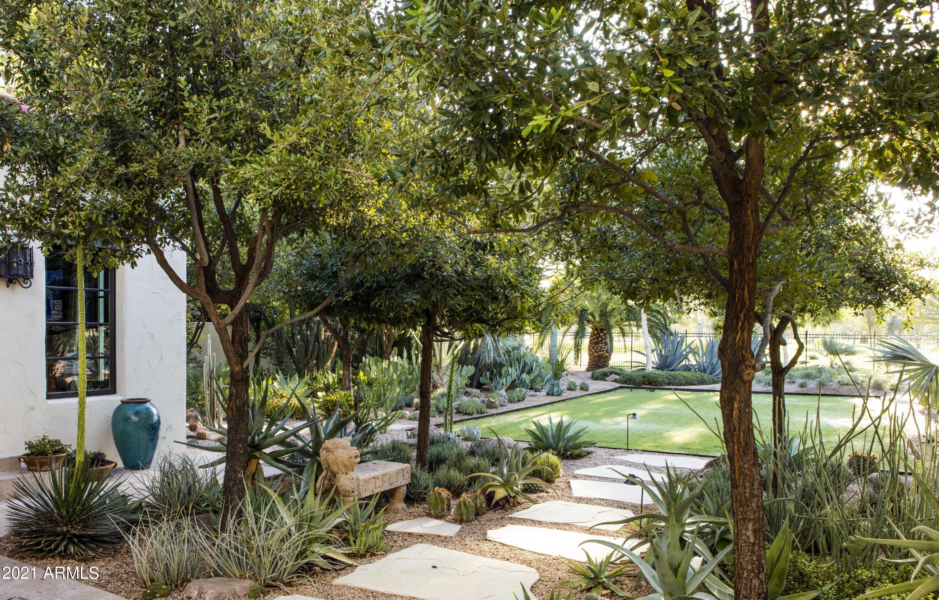 Country Club Place - Residential