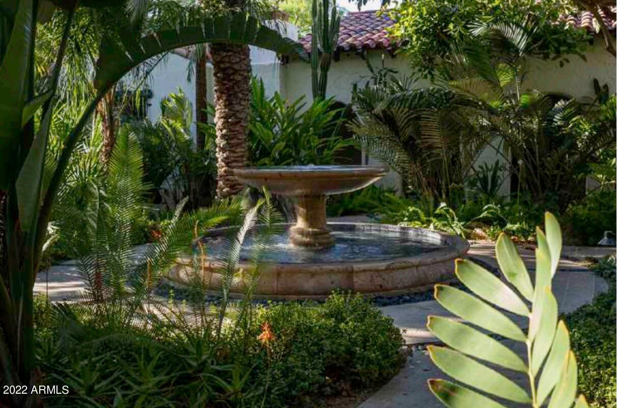 Country Club Place - Residential