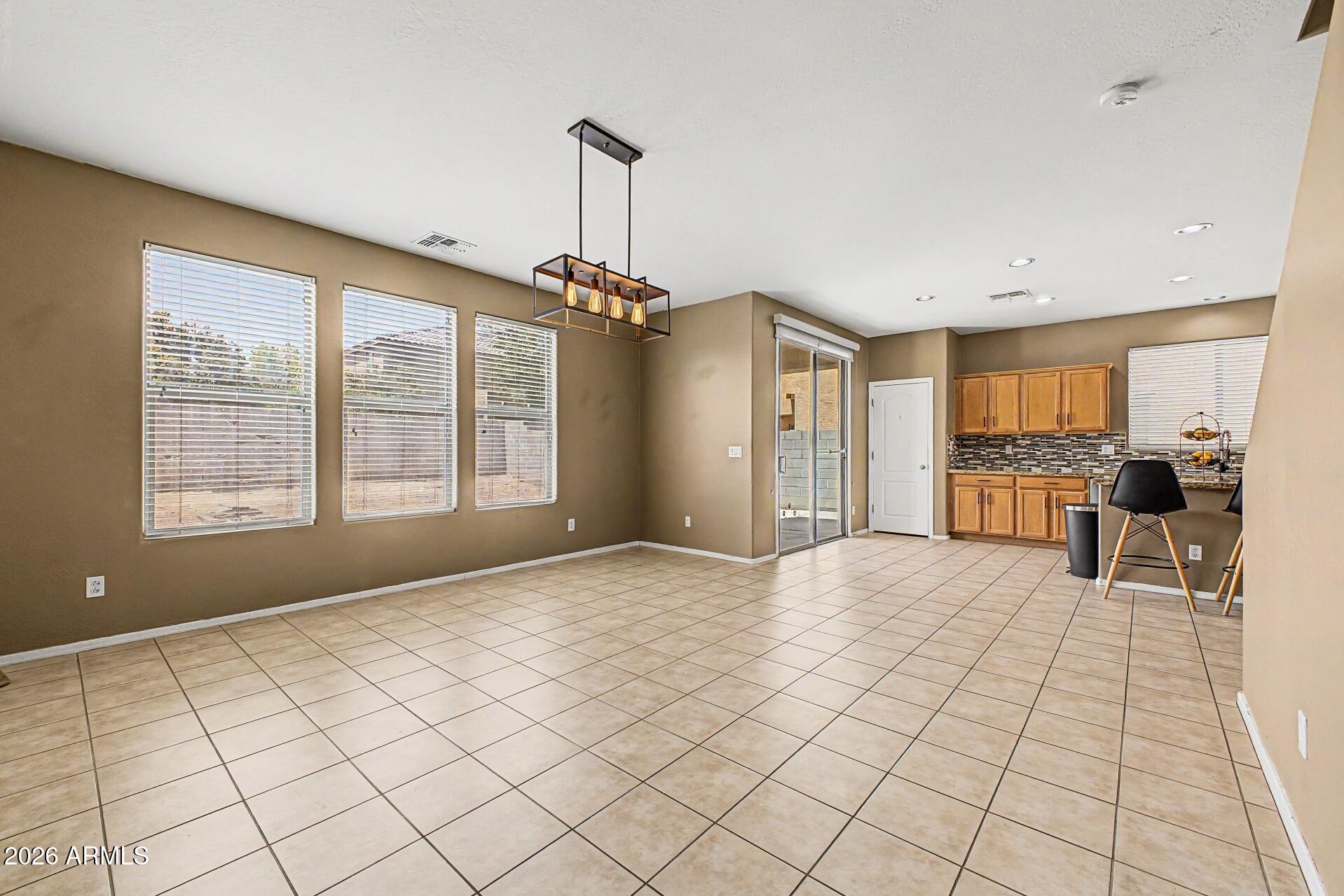 BELL POINTE 1 - Residential