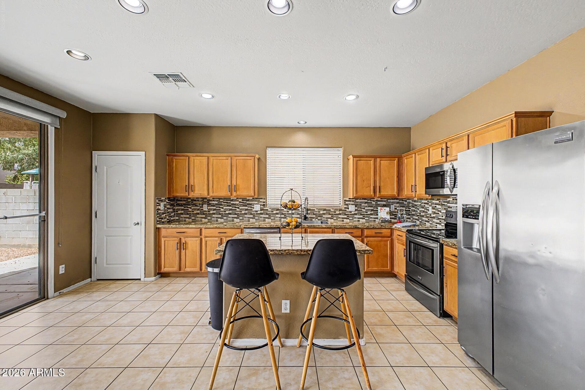 BELL POINTE 1 - Residential