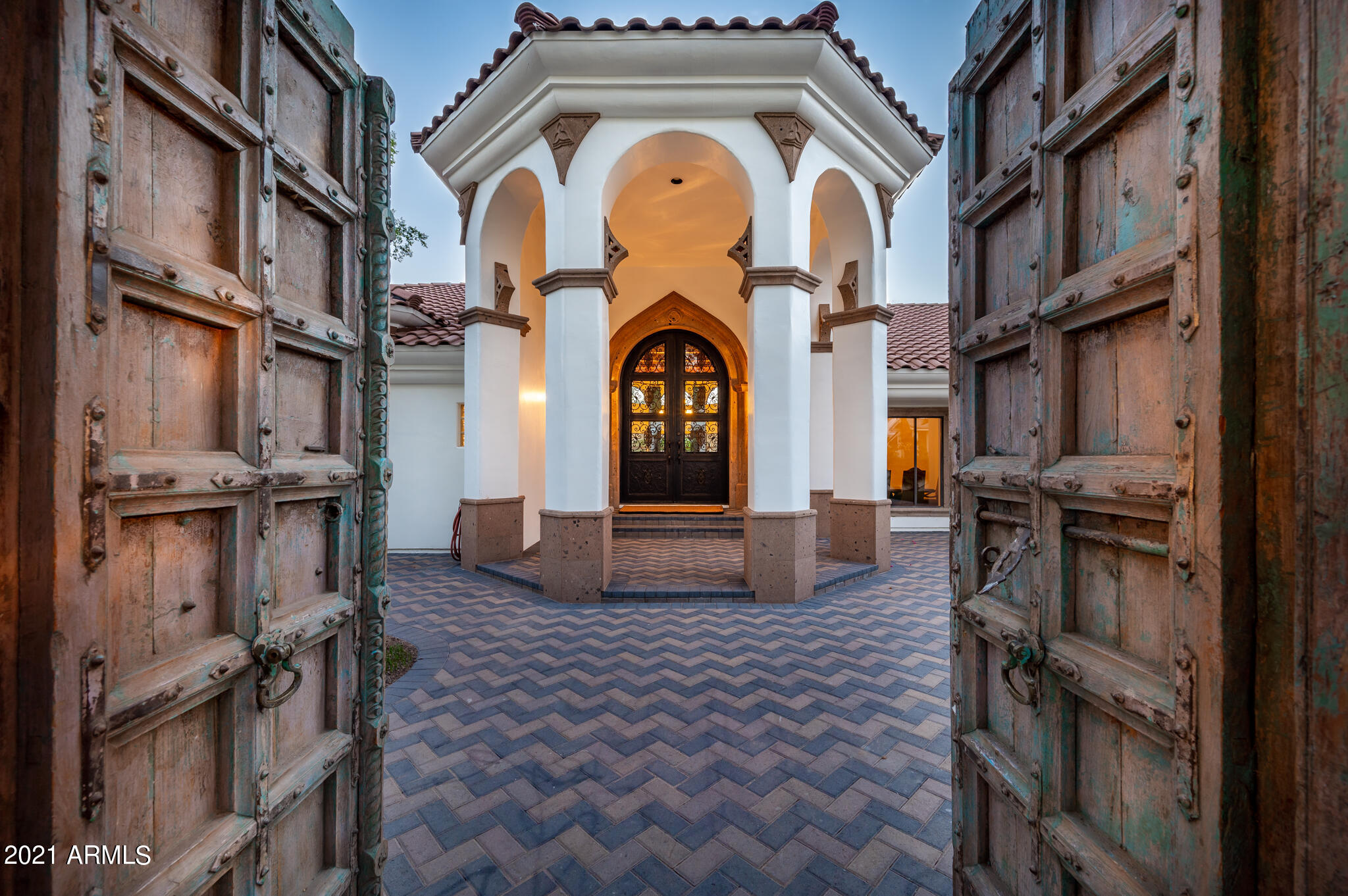Mountain Shadows Acres - Residential
