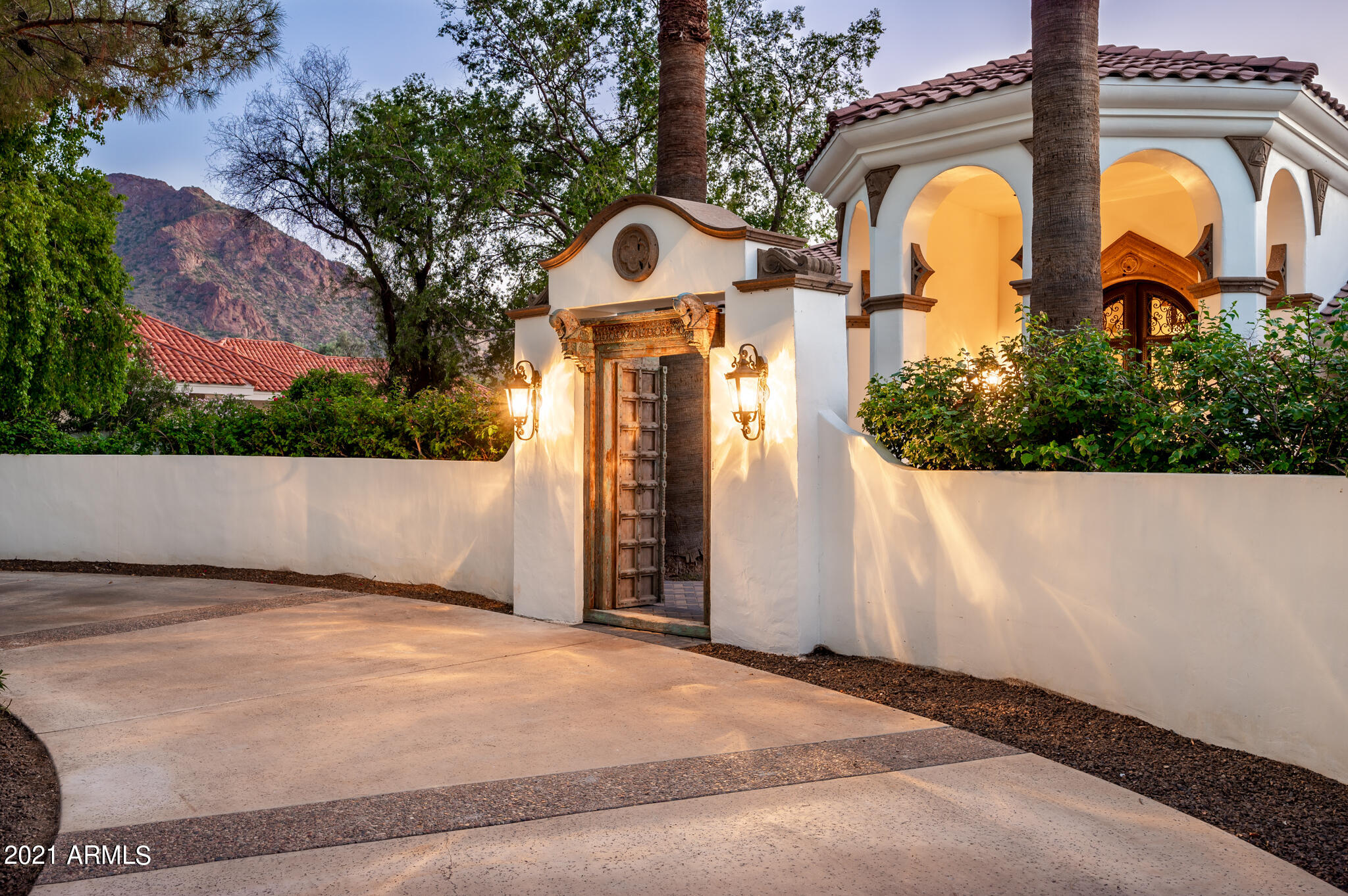 Mountain Shadows Acres - Residential