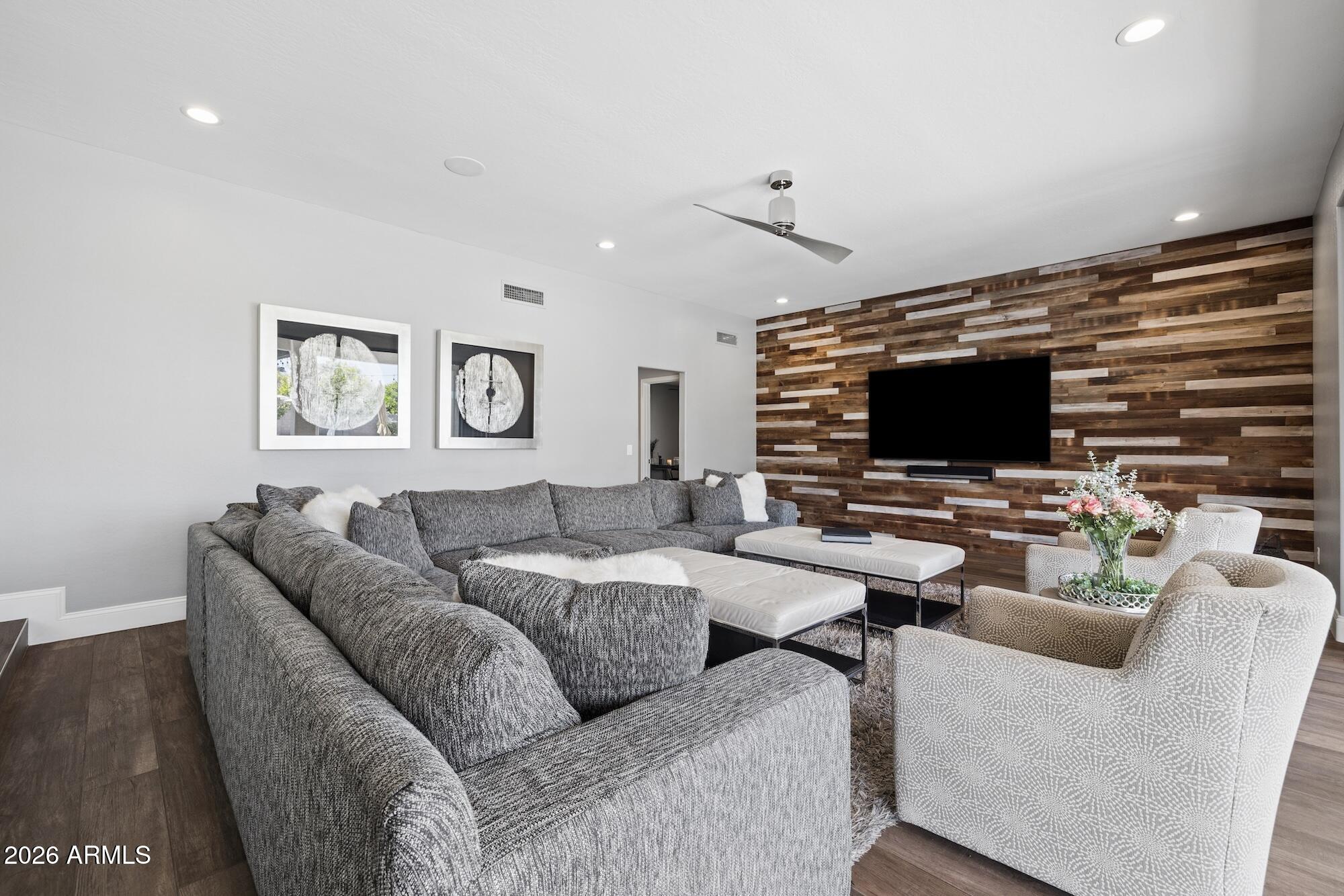 MAHOGANY - Residential
