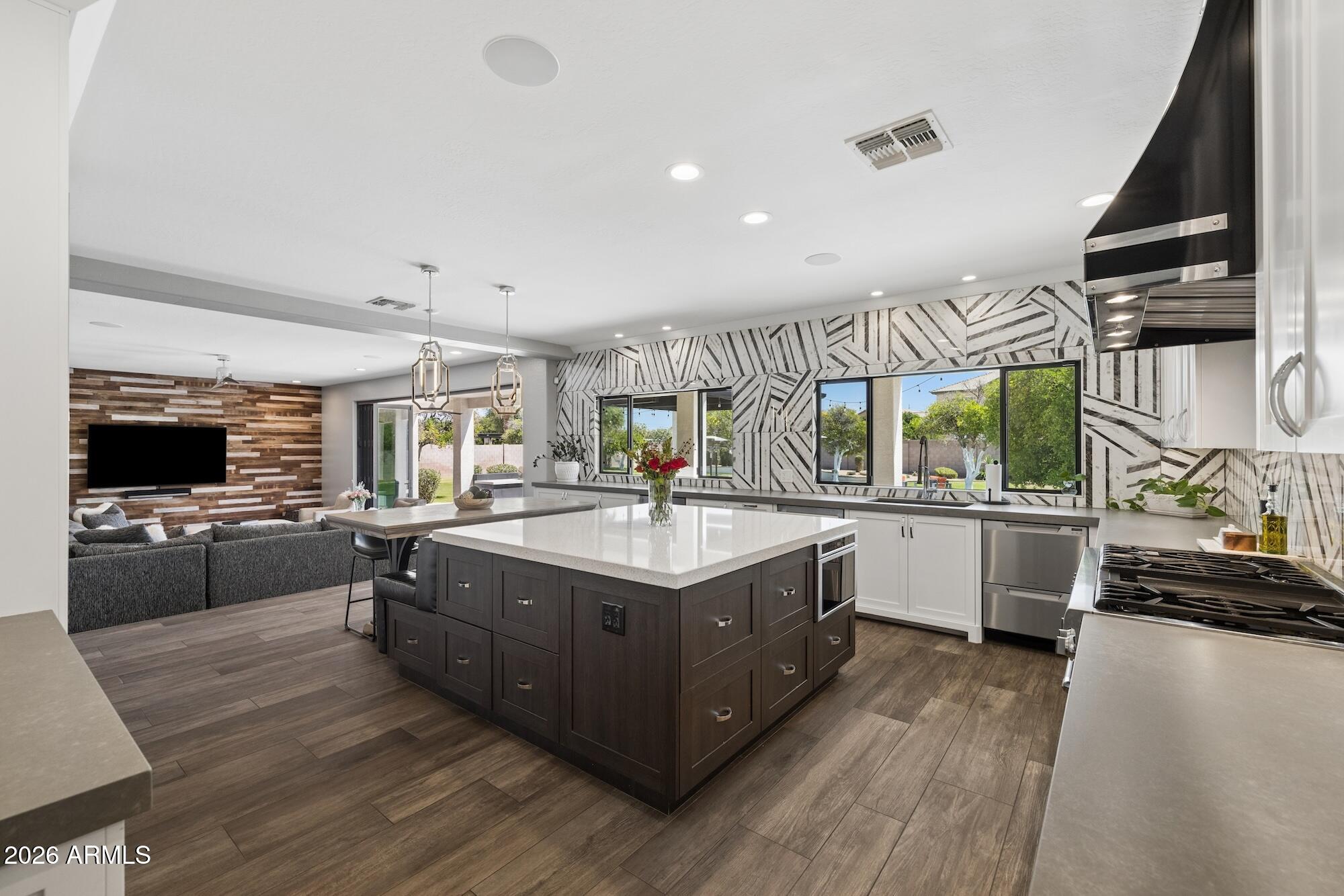 MAHOGANY - Residential
