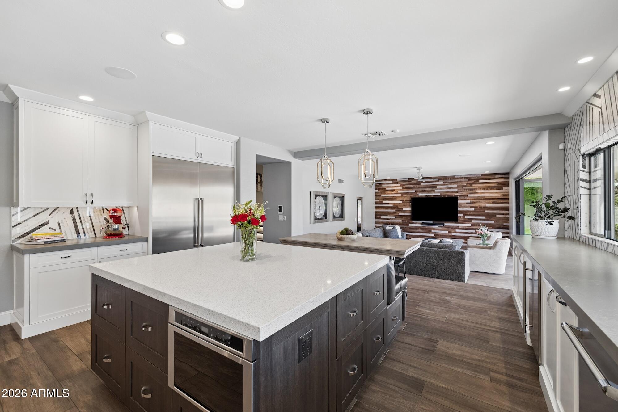MAHOGANY - Residential